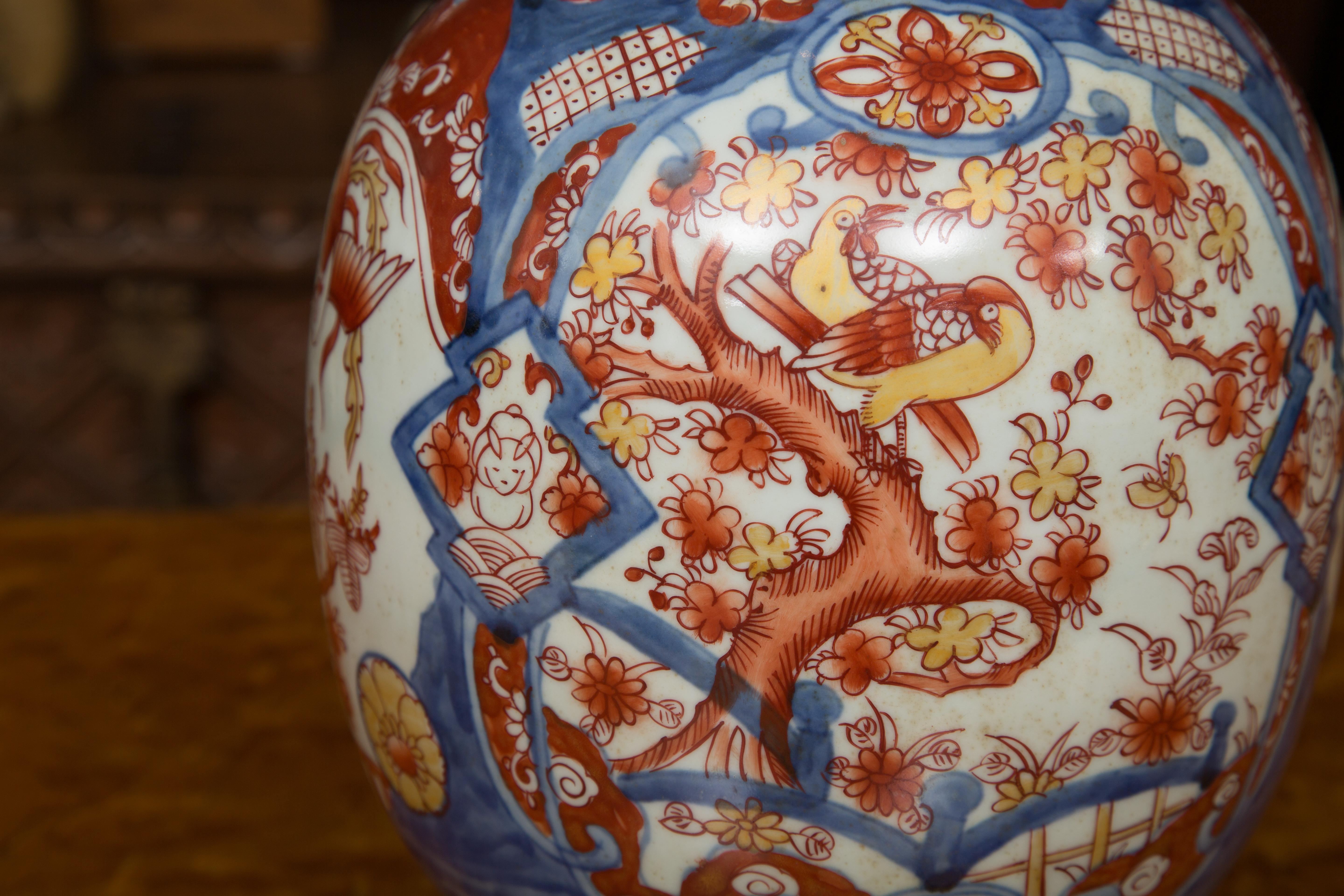 Imari Style Gourd Shaped Lamp In Good Condition In WEST PALM BEACH, FL
