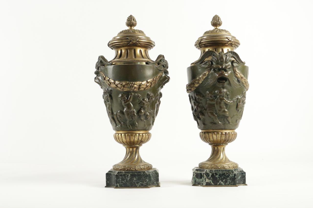 Pair of Important Cassolettes Napoleon III, Gilt Bronze and Patinated 2