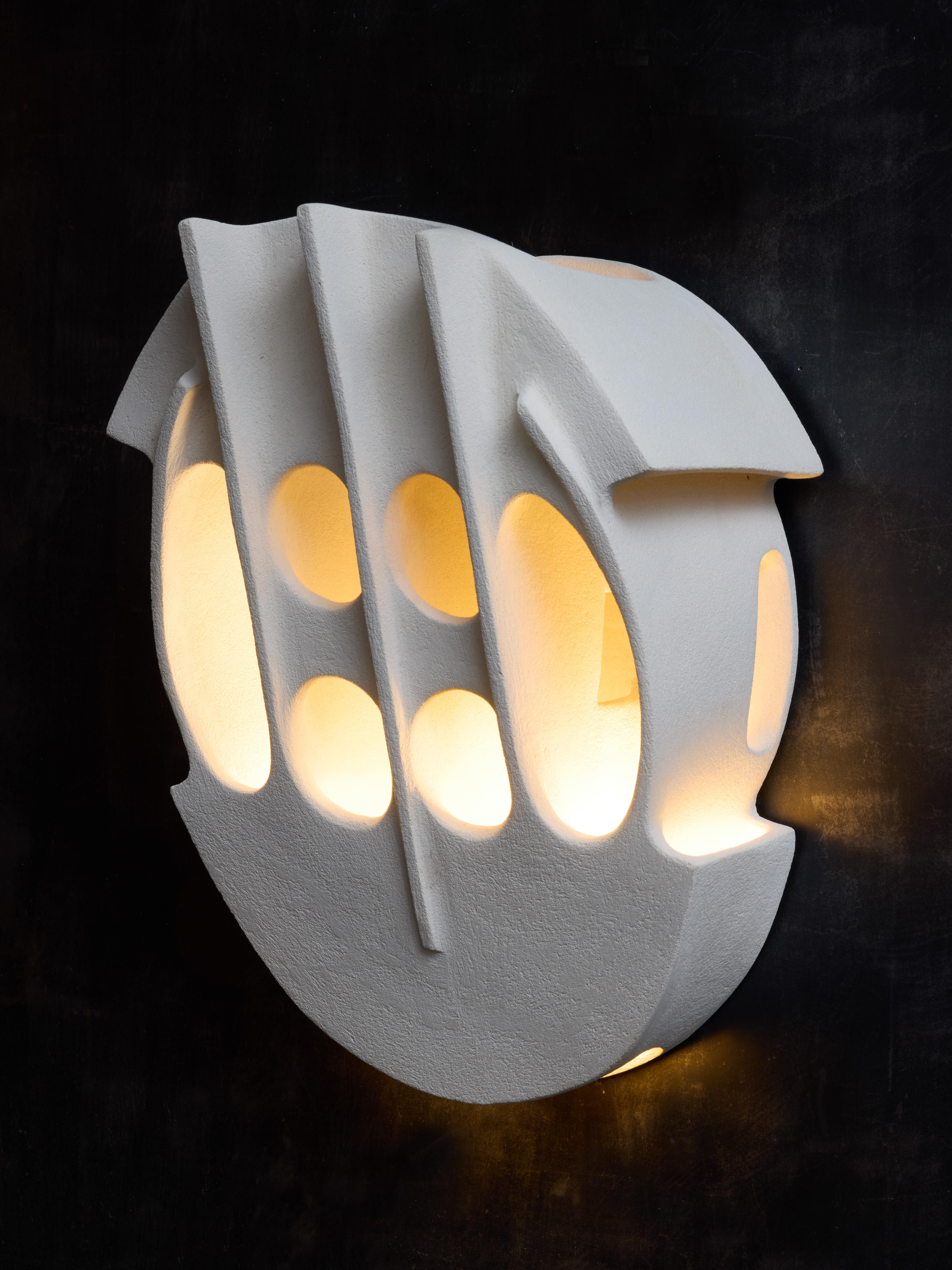 Paire d'importantes appliques murales Guy Bareff en céramique Neuf - En vente à Saint-Ouen, IDF