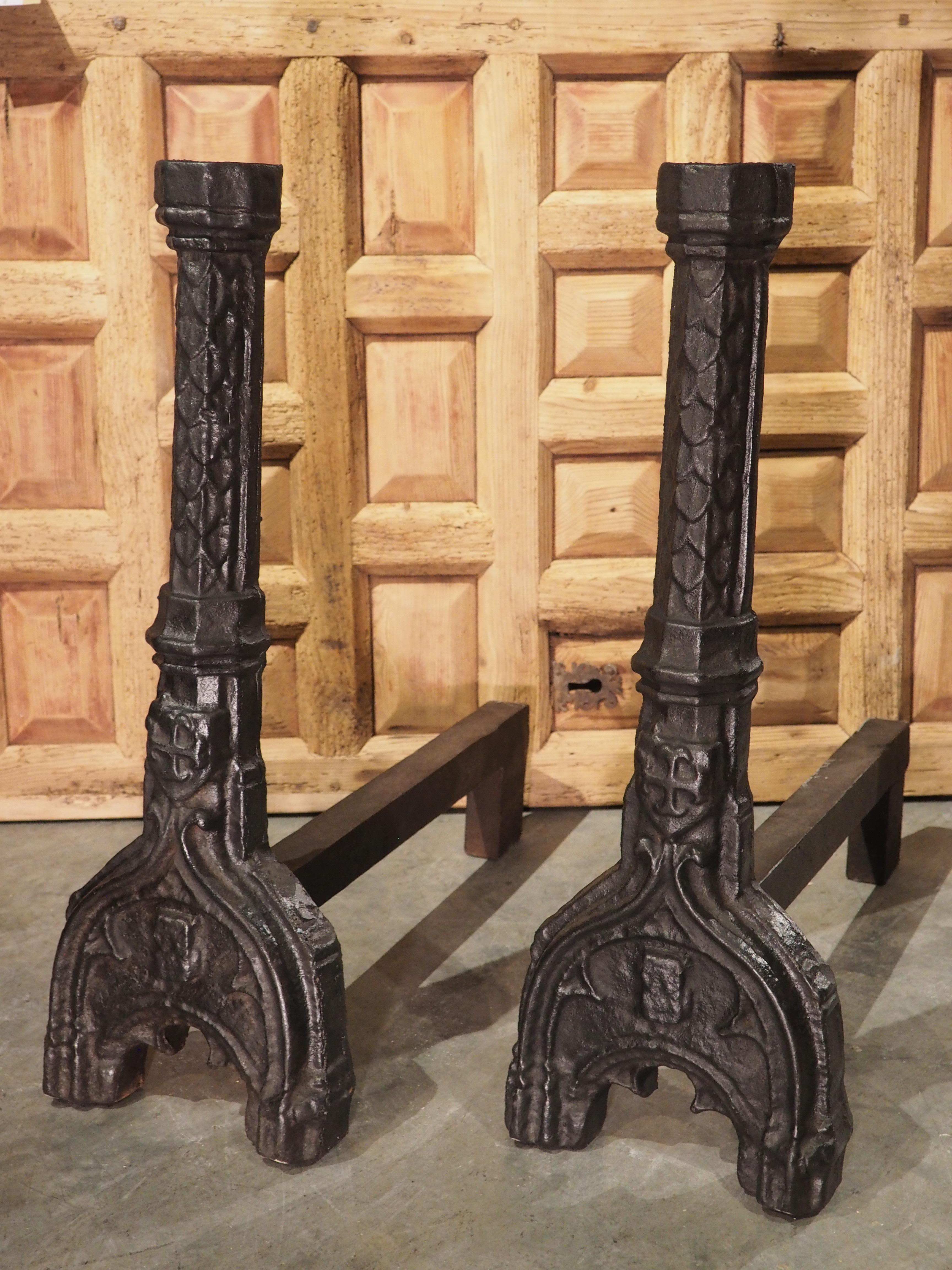 Pair of Important French Gothic Cast Iron Fireplace Chenets, 16th Century For Sale 12