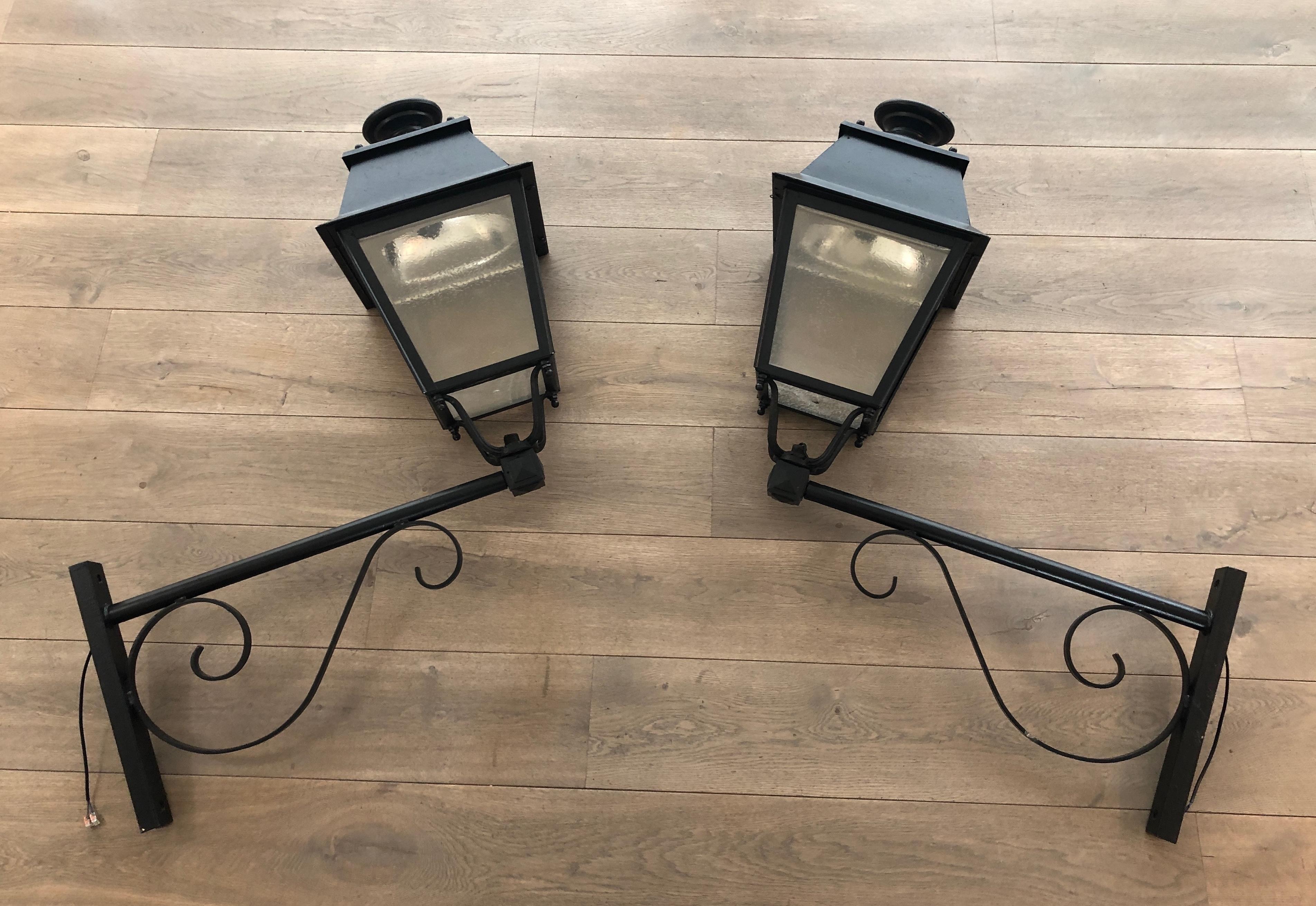 Pair of Important Iron Outside Lanterns on Brackets For Sale 14