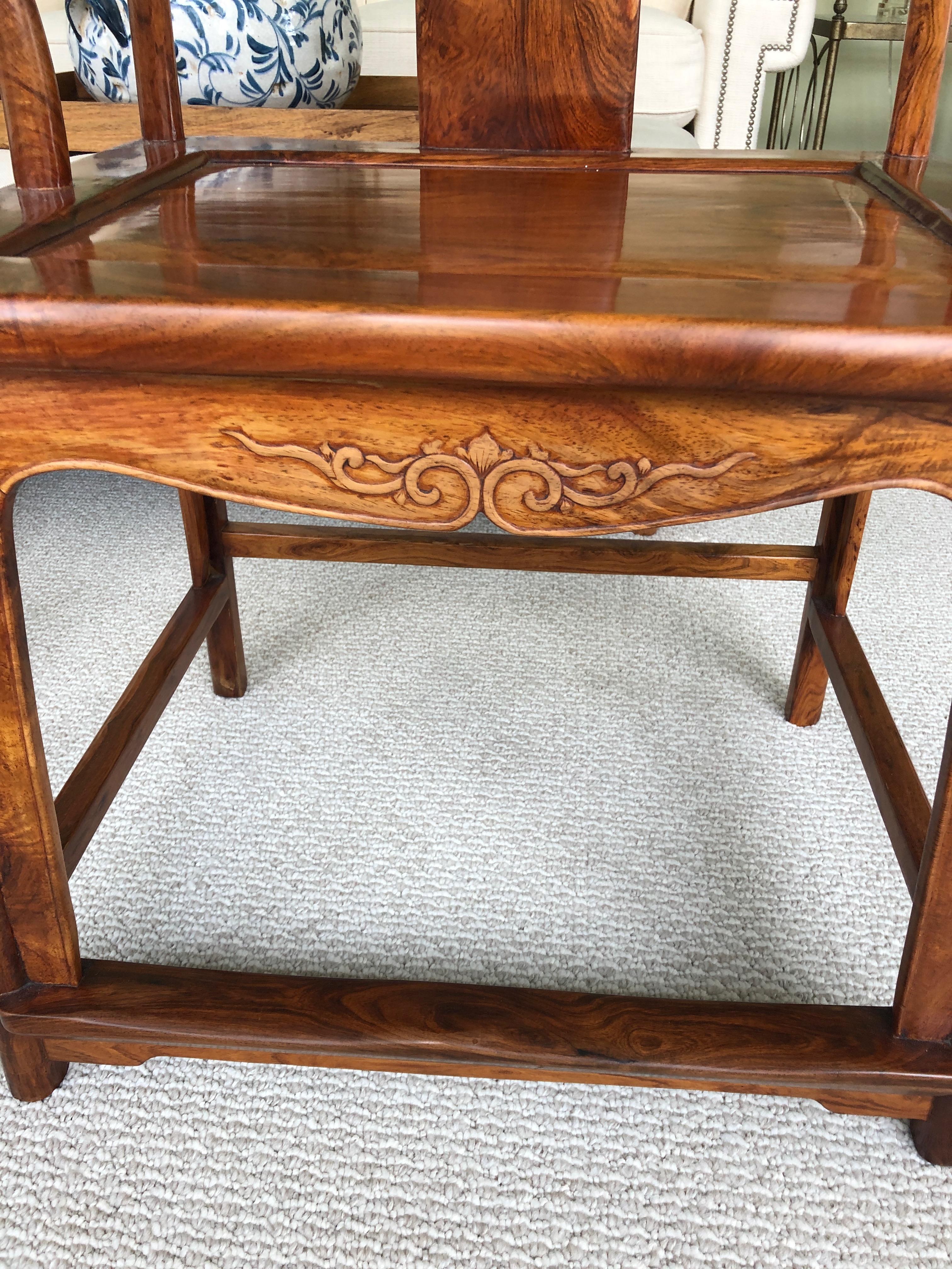 Chinese Pair of Important Qing Dynasty Huanghuali 19th Century Horse Shoe Armchairs