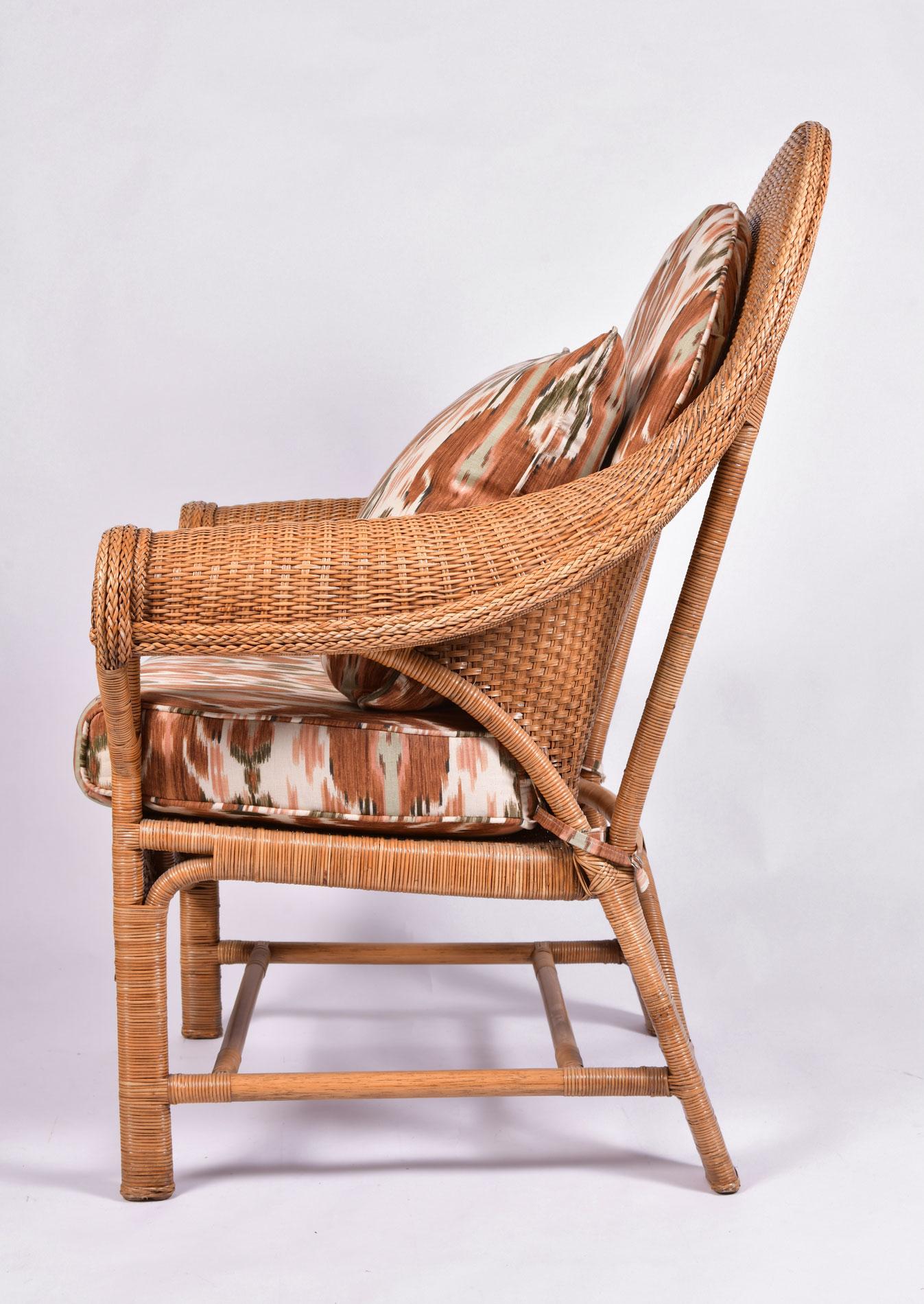 Pair of Imposing 1980s American Wicker Chairs In Good Condition In London, GB