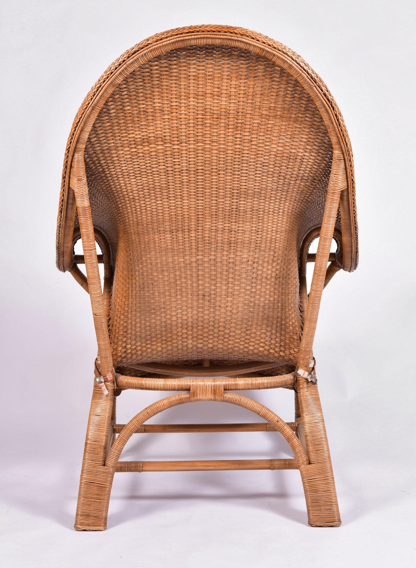Pair of Imposing 1980s American Wicker Chairs 1