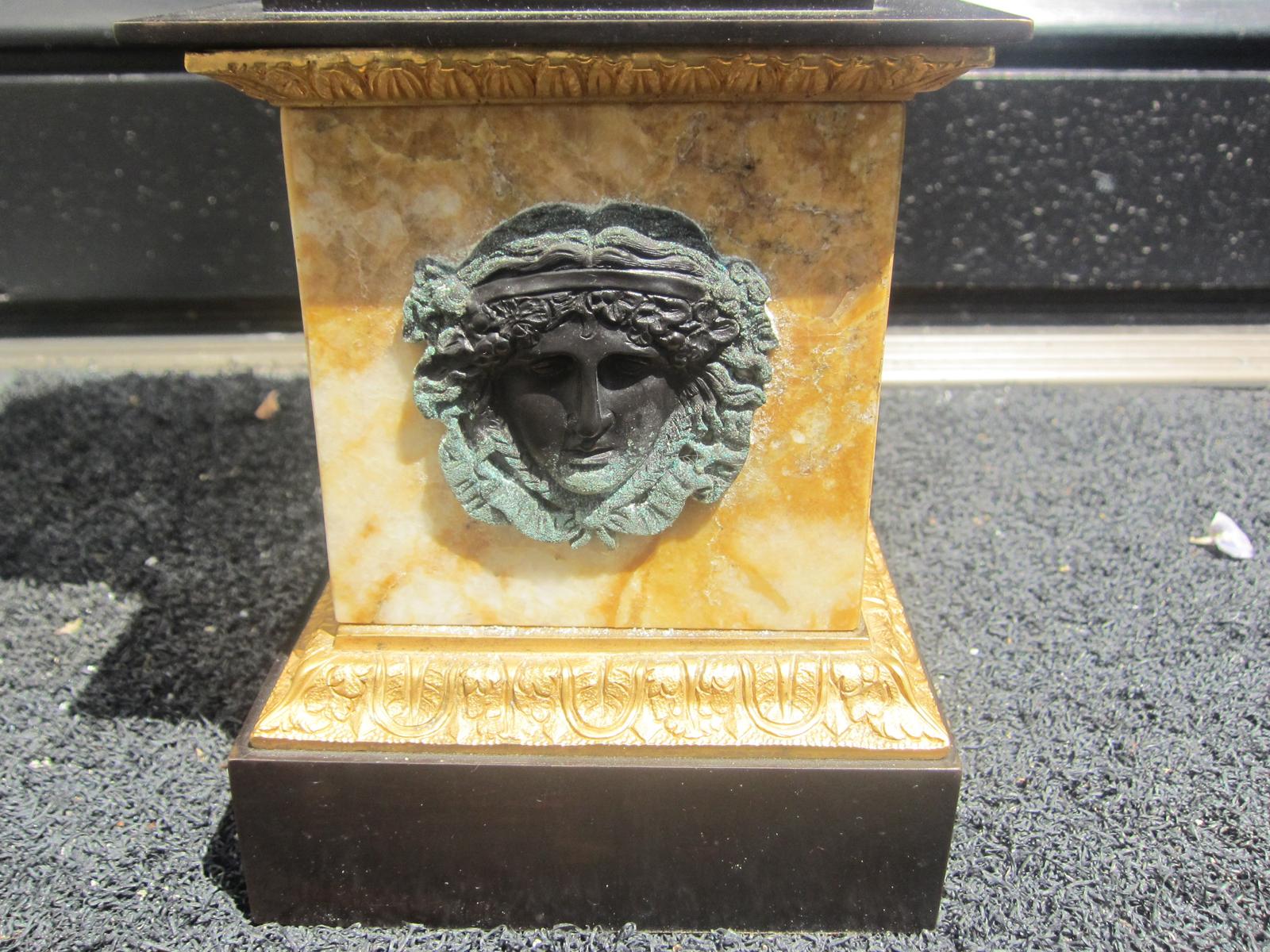 Pair of Impressive 19th Century French Empire Bronze Urns on Sienna Marble Bases In Good Condition In Atlanta, GA