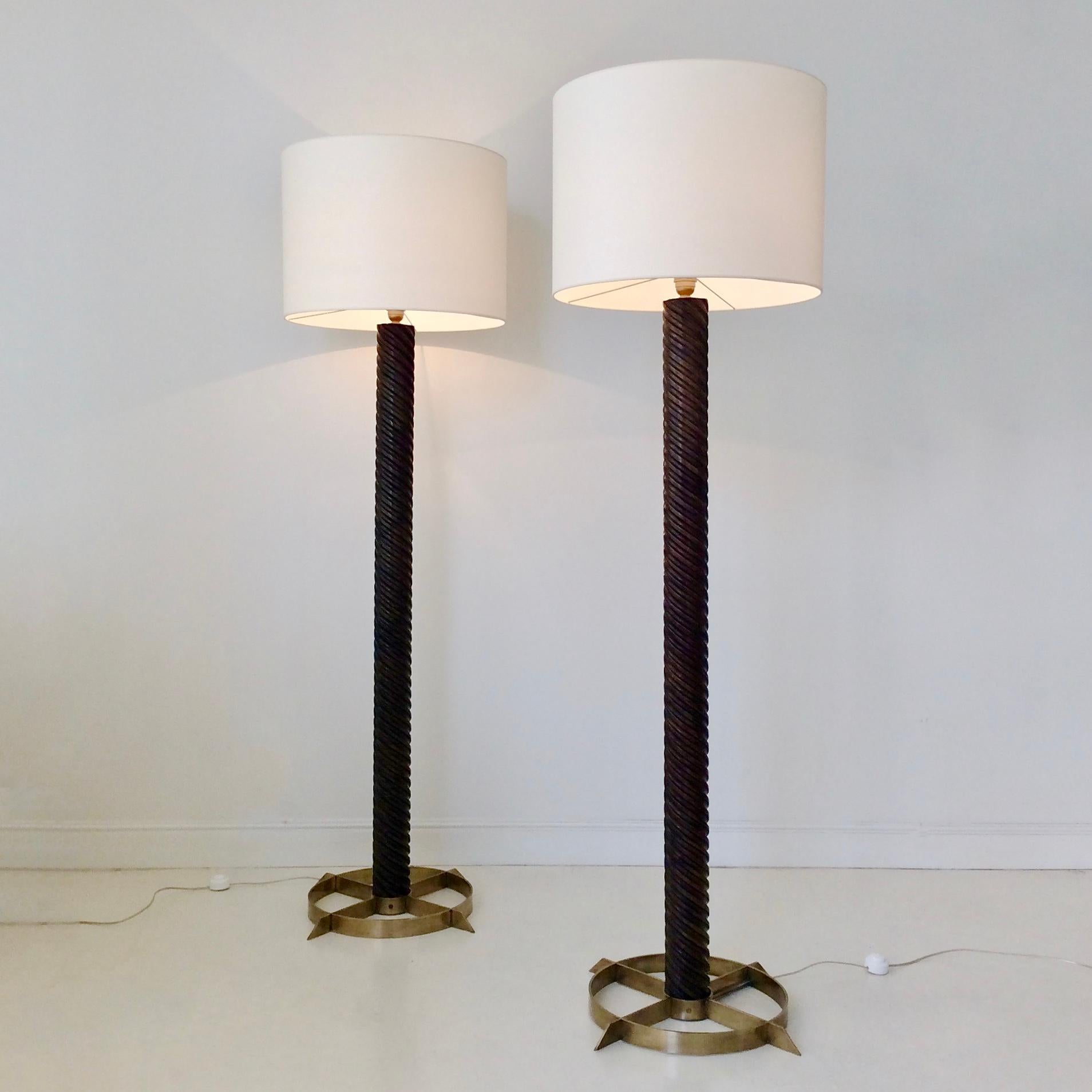 Pair of Impressive Floor Lamps, circa 1950, Italy 6