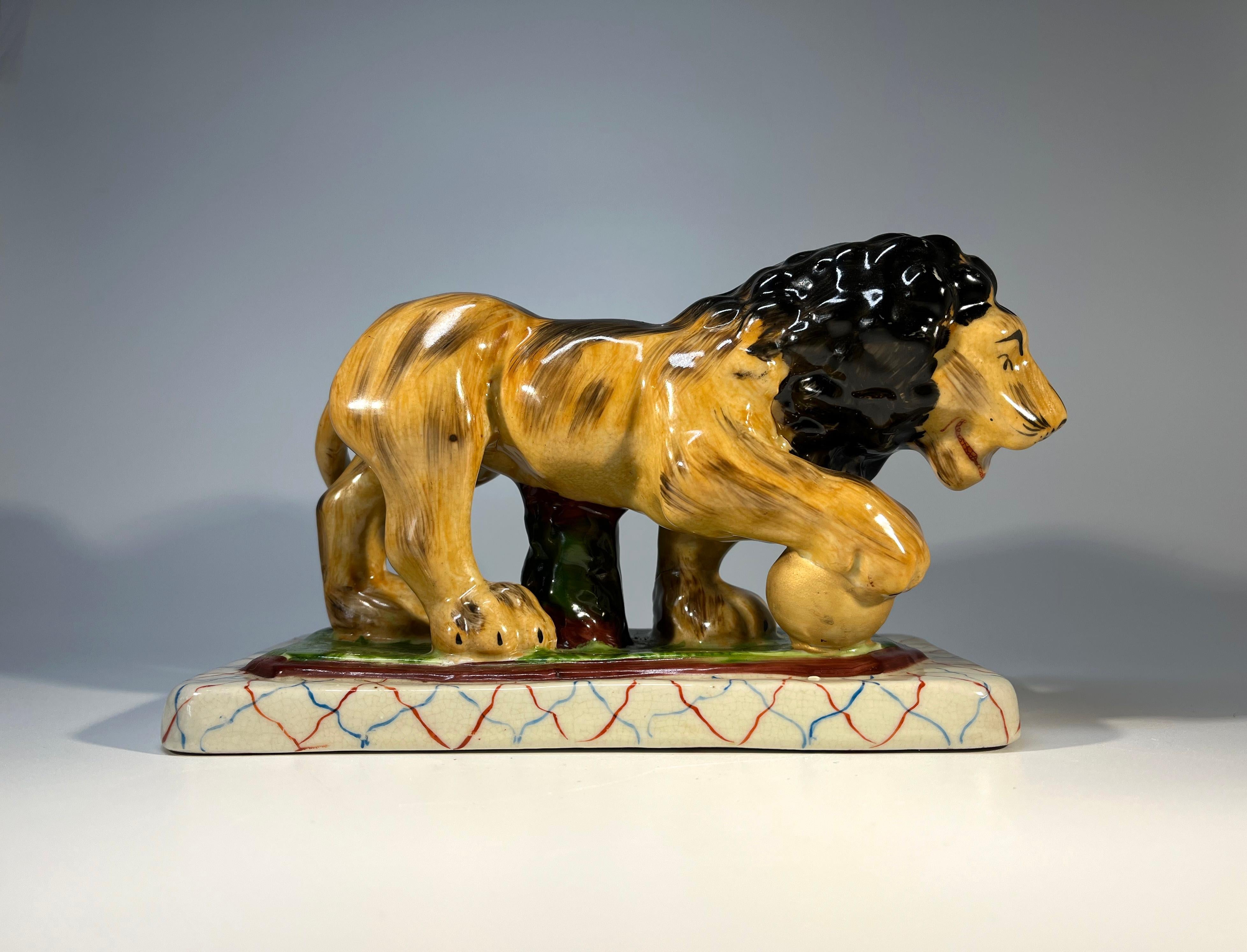 Hand-Painted Pair Of Impressive Medici Lions In Staffordshire Pottery Antique Style For Sale