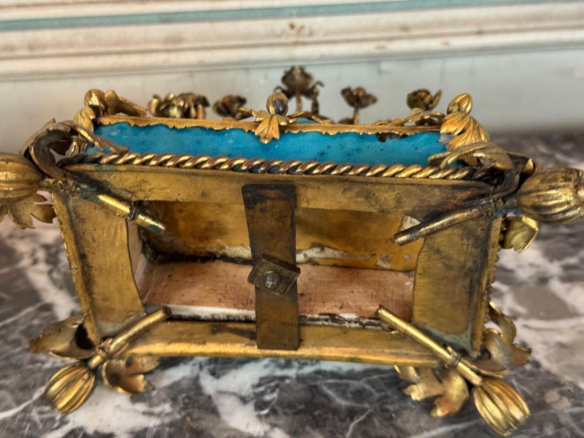 Paire de porte-baguettes d'encens, Pussah, porcelaine chinoise turquoise de Jingdezhe