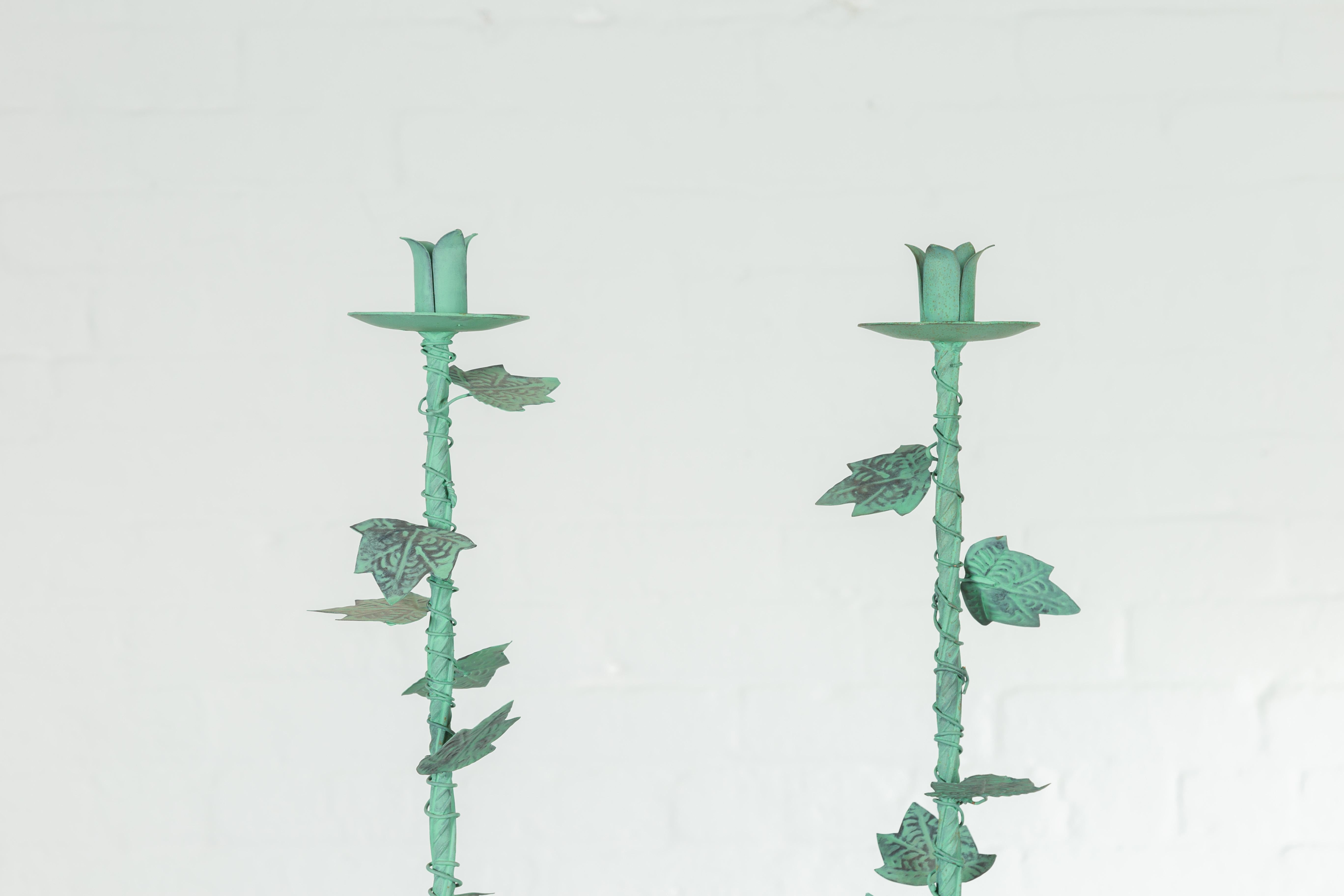 Pair of Indian Vintage Brass Candlesticks with Ivy Motifs and Verde Patina In Good Condition In Yonkers, NY