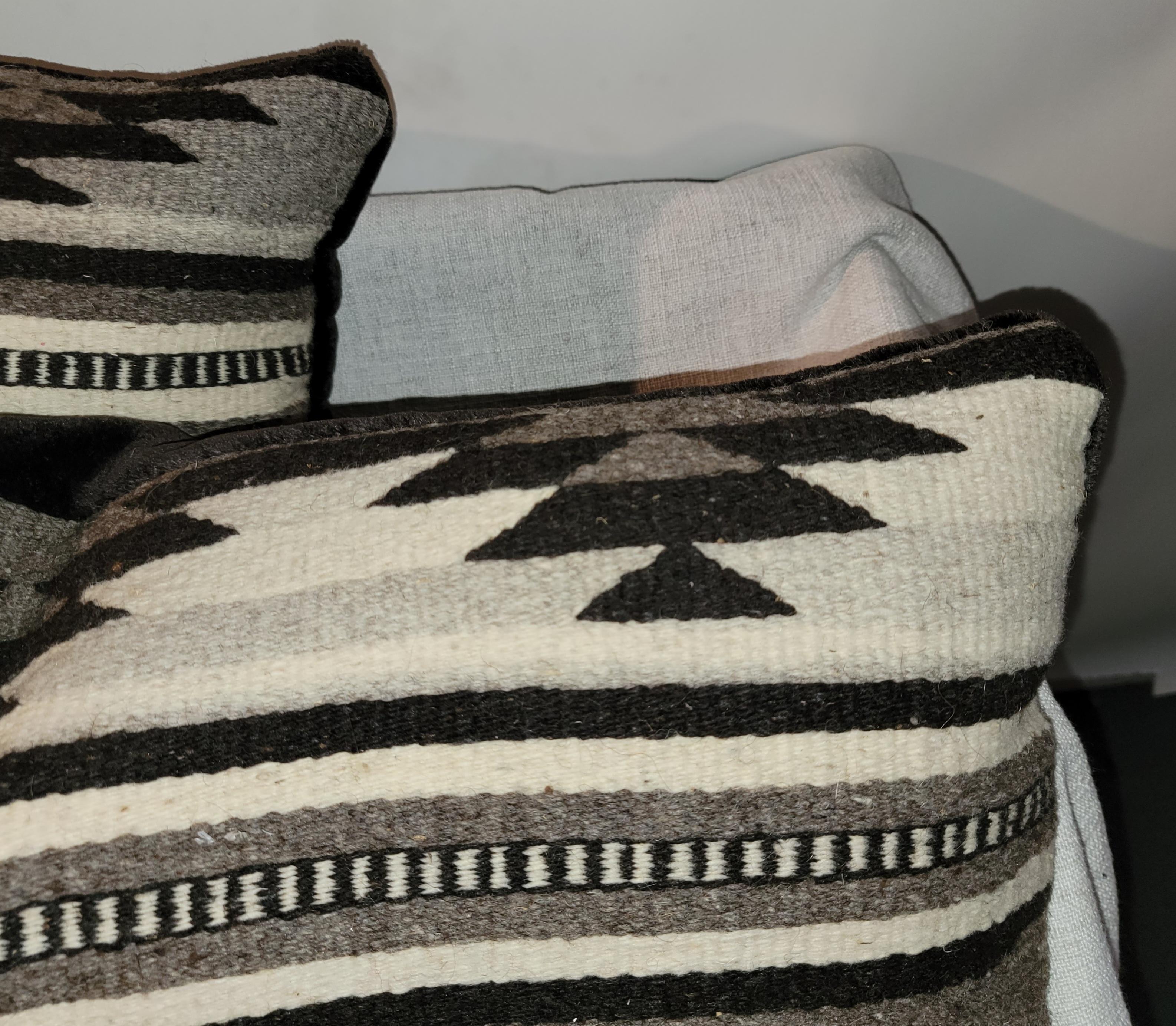 Pair of Indian Weaving Bolster Pillows In Good Condition For Sale In Los Angeles, CA