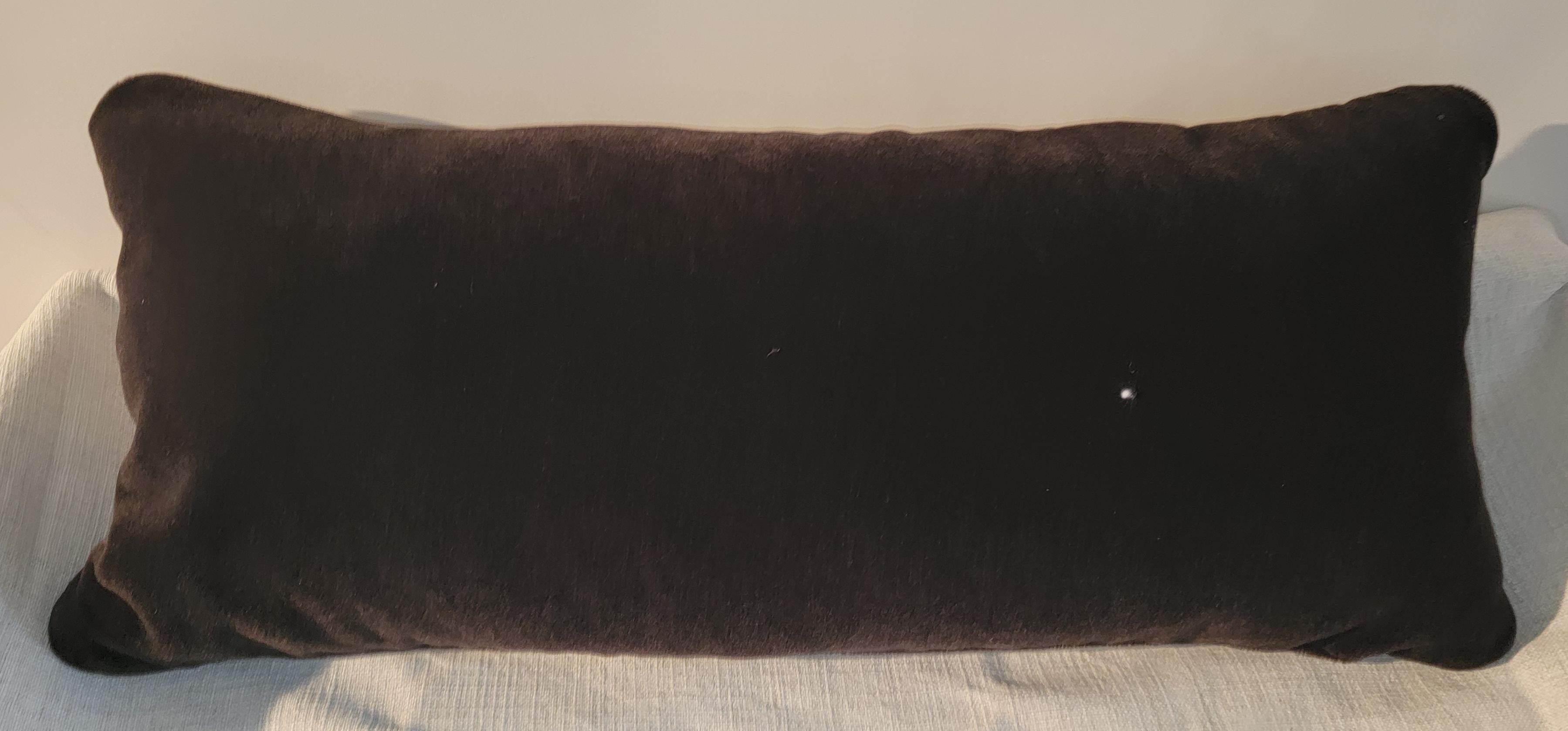 Pair of Indian Weaving Bolster Pillows In Good Condition For Sale In Los Angeles, CA