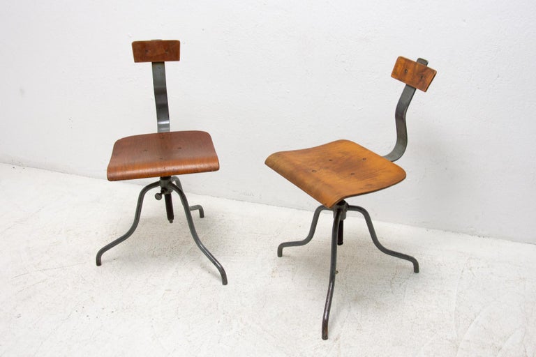 Pair of Industrial Adjustable Desk Chairs, 1960´s In Good Condition For Sale In Prague 8, CZ