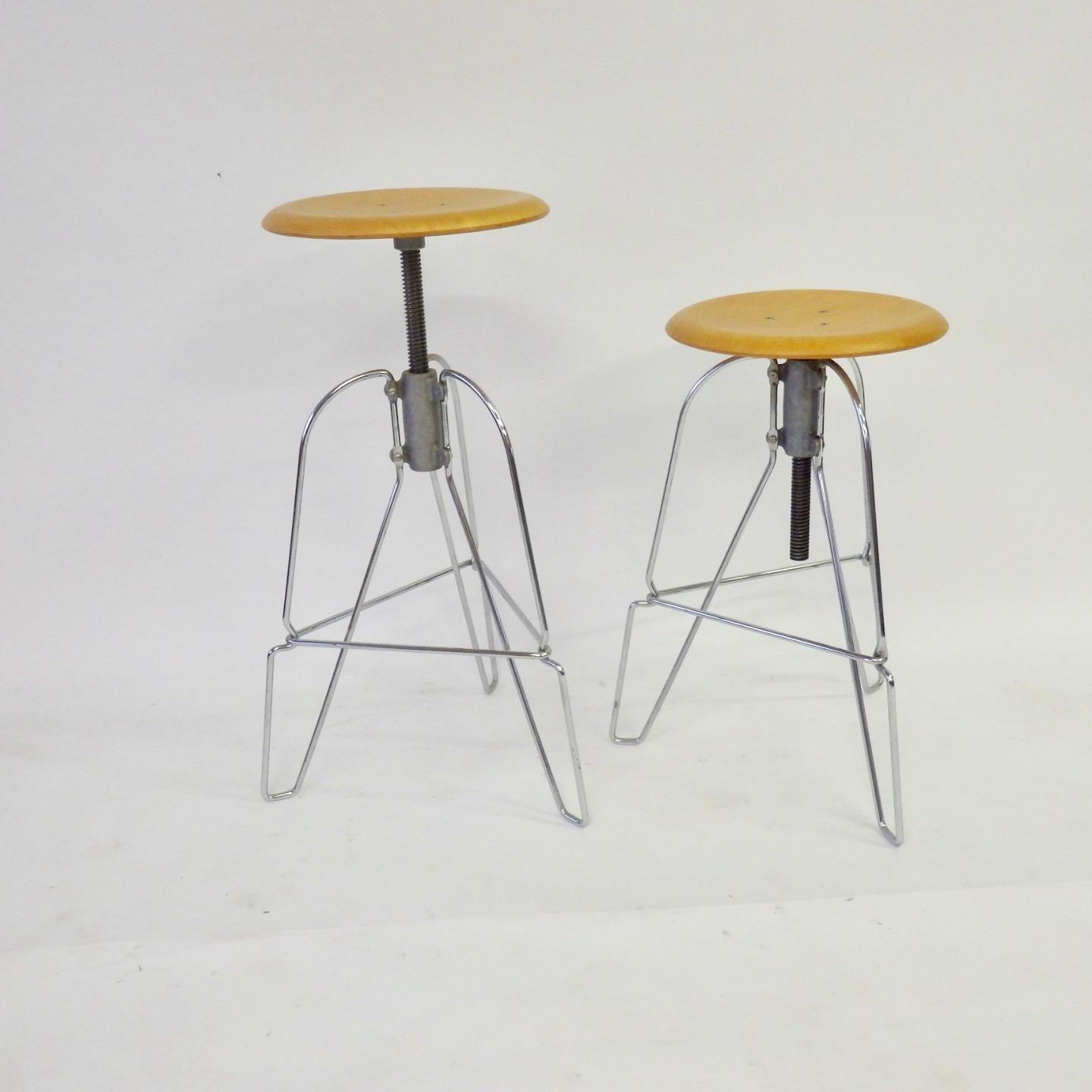 20th Century Pair of Industrial Chic Steel and Wood Adjustable Bar Stools