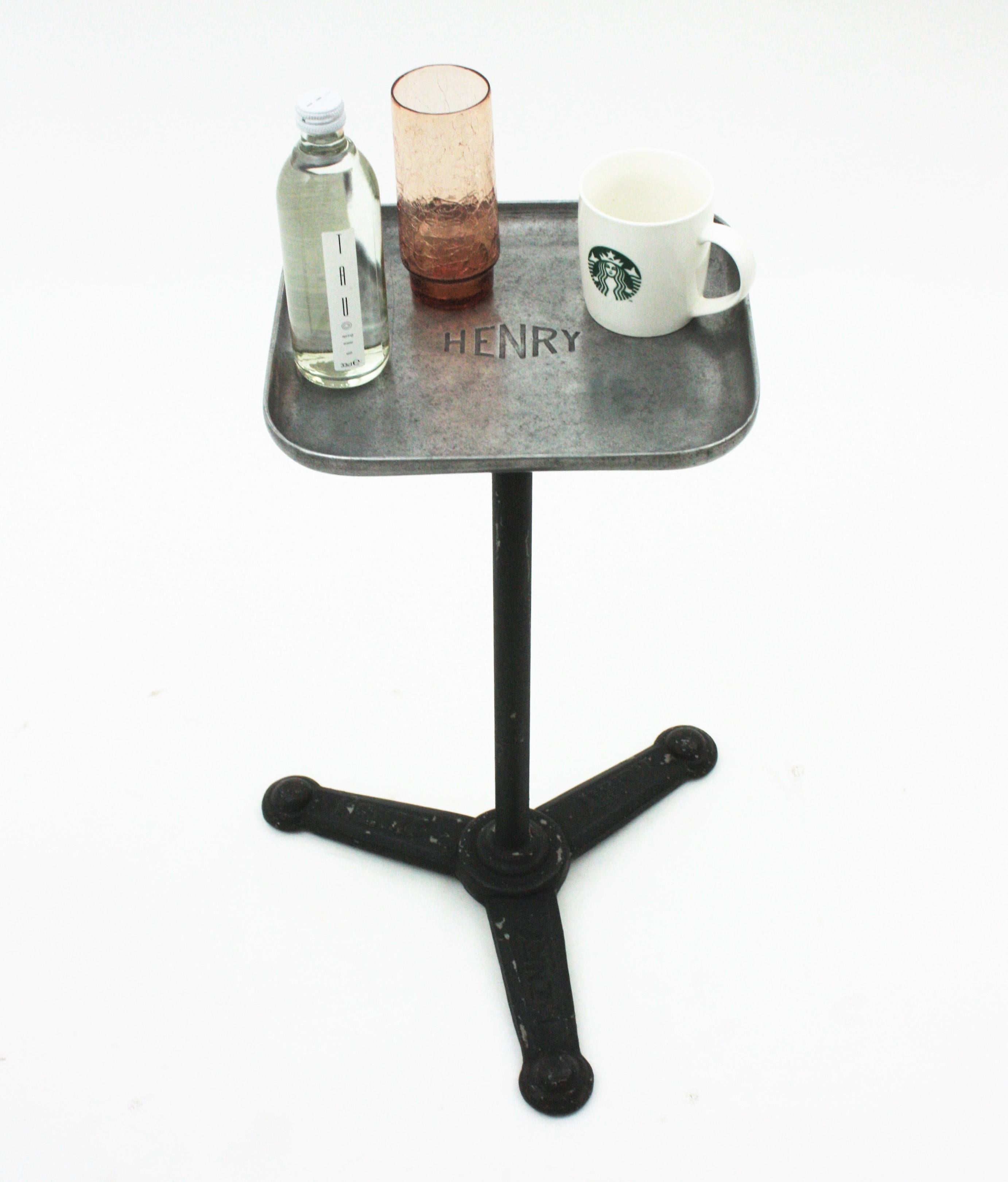 Pair of Industrial Drink Tables / Side Tables / End Tables, Iron and Aluminium For Sale 3