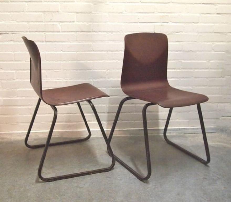 Mid-Century Modern Pair of Industrial Elmar Flötotto for Pagholz Galvanitas Stacking Chairs For Sale
