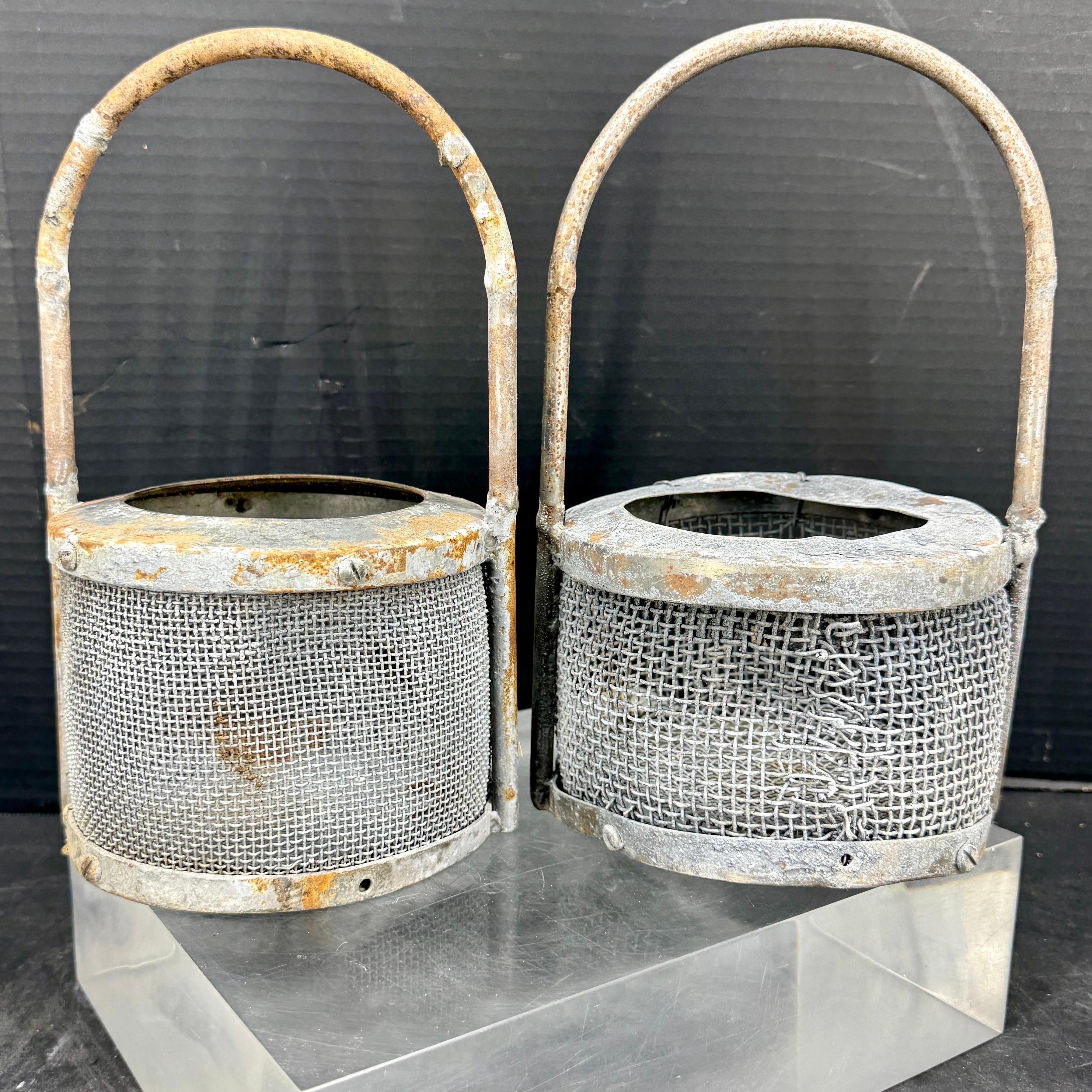 Pareja de jardineras industriales de metal, americanas Años 20-1940 en venta 5