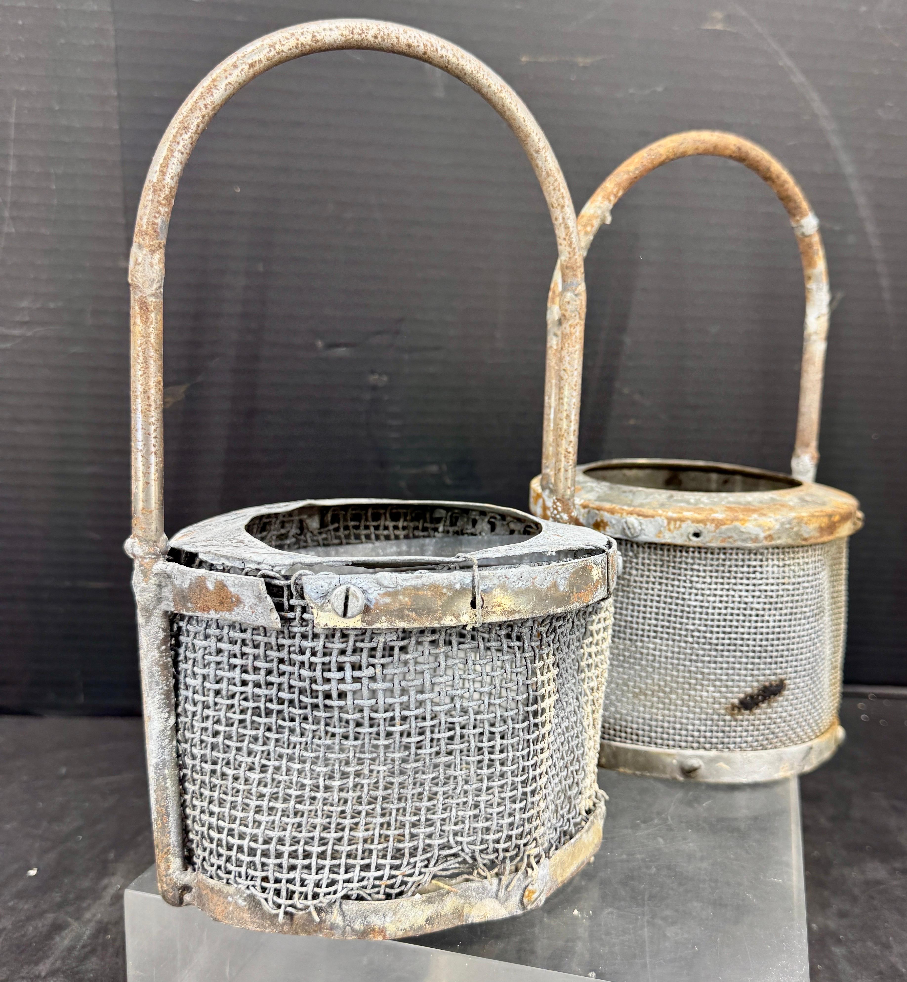 Pareja de jardineras industriales de metal, americanas Años 20-1940 siglo XX en venta