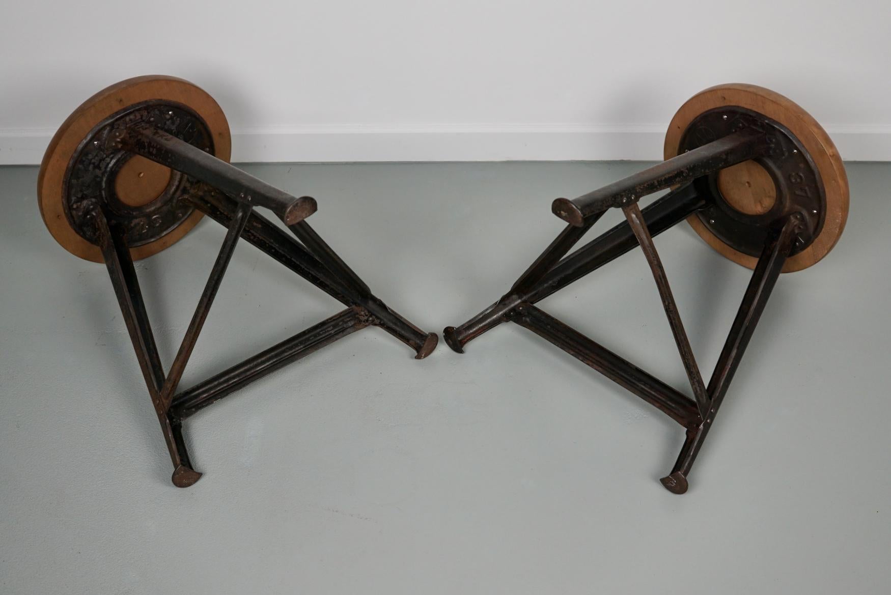 Pair of Industrial Steel Factory Stools by Rowac Robert Wagner Chemnitz, 1930s For Sale 2