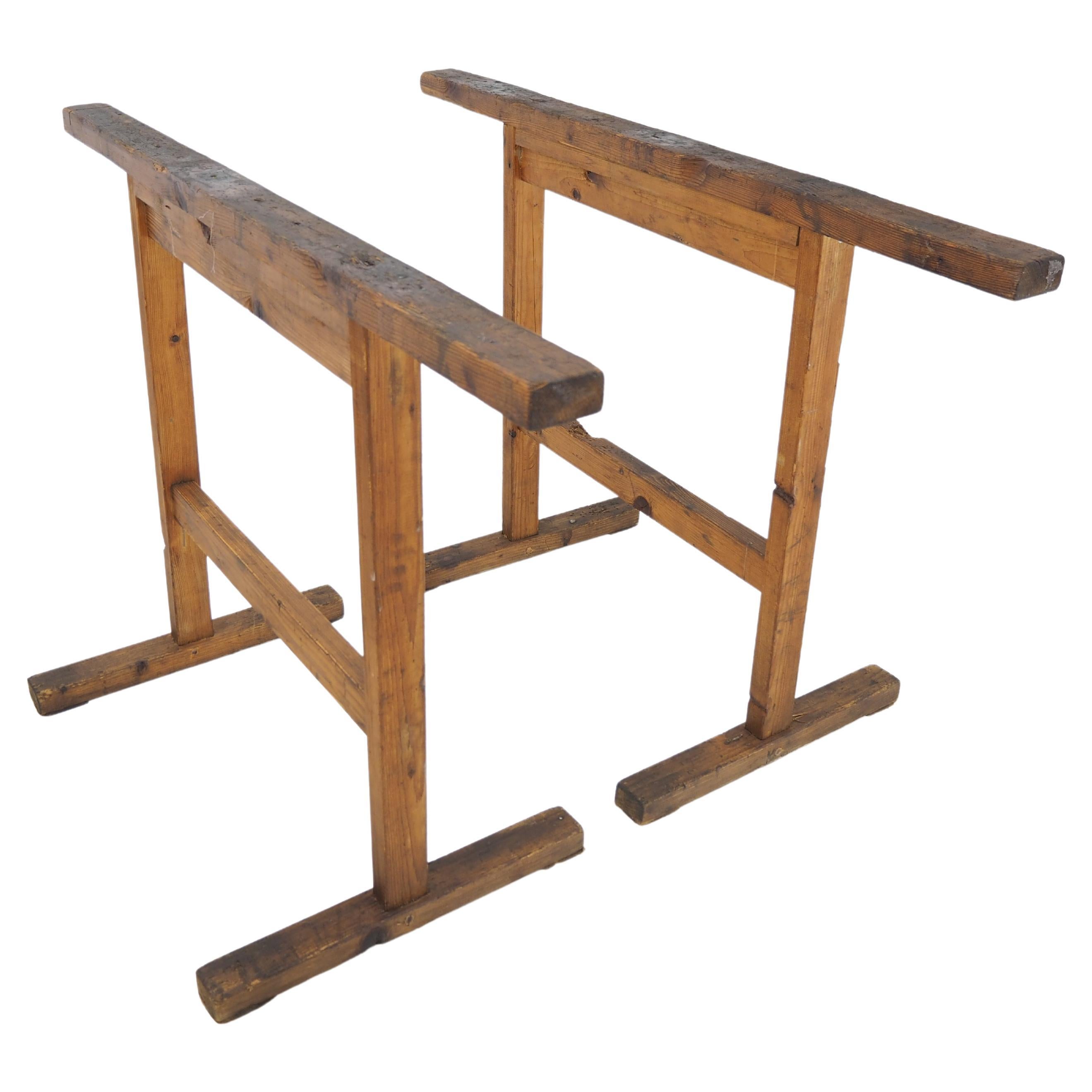 Paire de socles de table industrielle à tréteaux en Wood, début du 20e siècle en vente