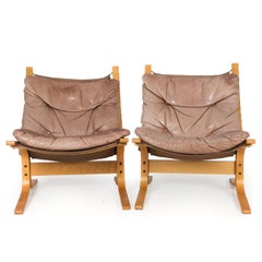 Pair of Ingmar Relling for Westnofa Leather Bentwood Chairs, Norway, circa 1970s