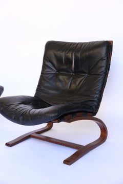 Pair of Ingmar Relling Modern Chairs