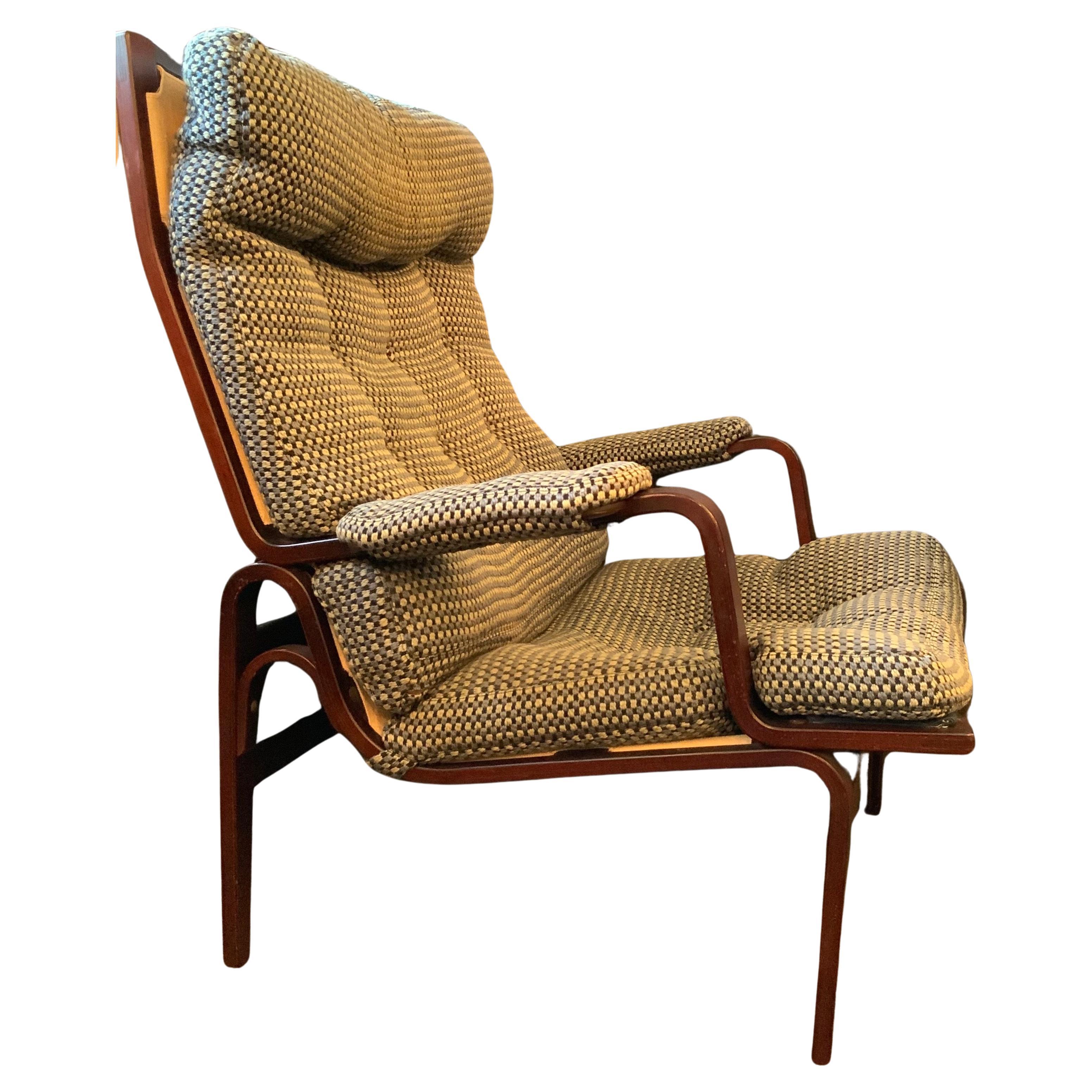 Pair of  'Ingrid'  Lounge Chairs by Bruno Mathsson for DUX For Sale