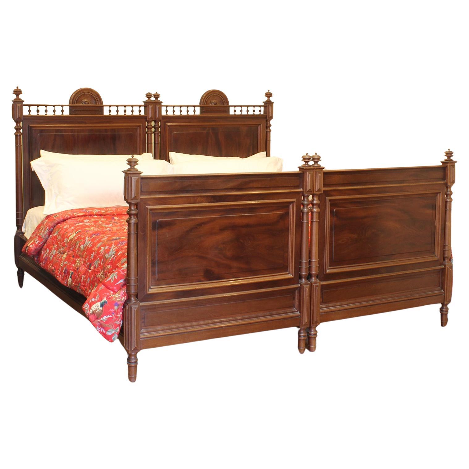 Pair of Interlocked French Antique Wooden Beds, WK183 For Sale