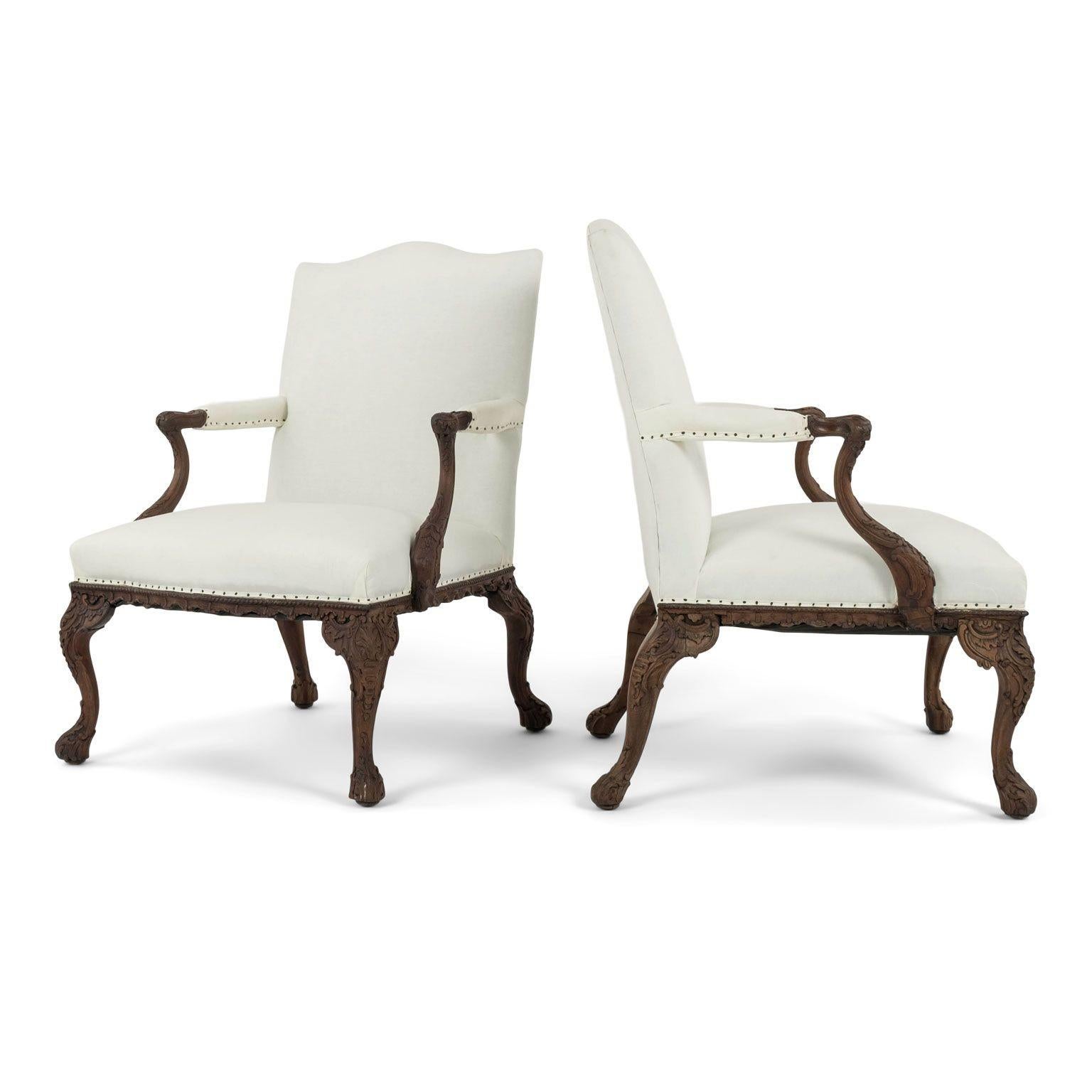 Pair of Intricately Hand-Carved Rococo Style Fauteuils In Fair Condition For Sale In Houston, TX