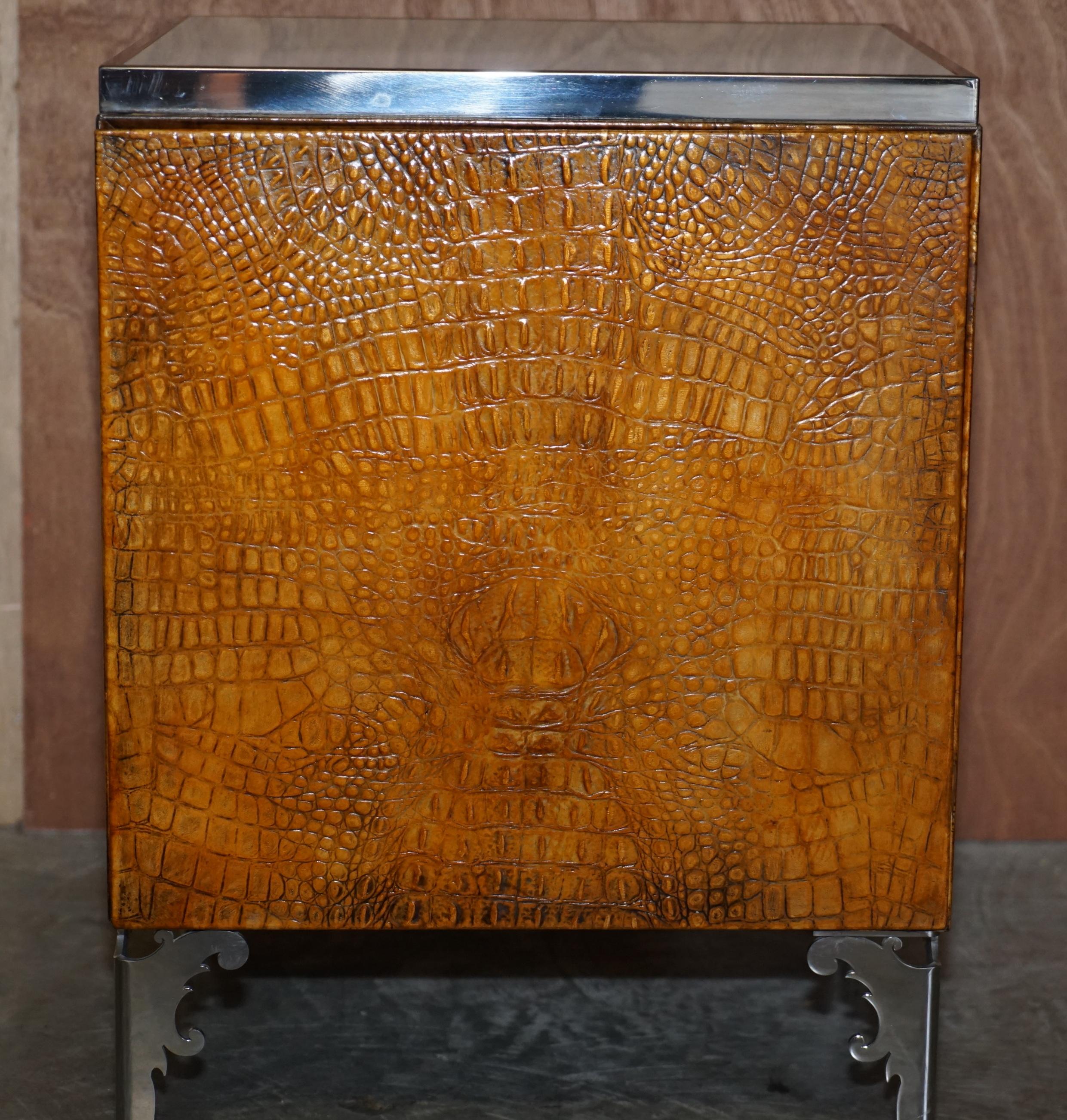 crocodile wood table