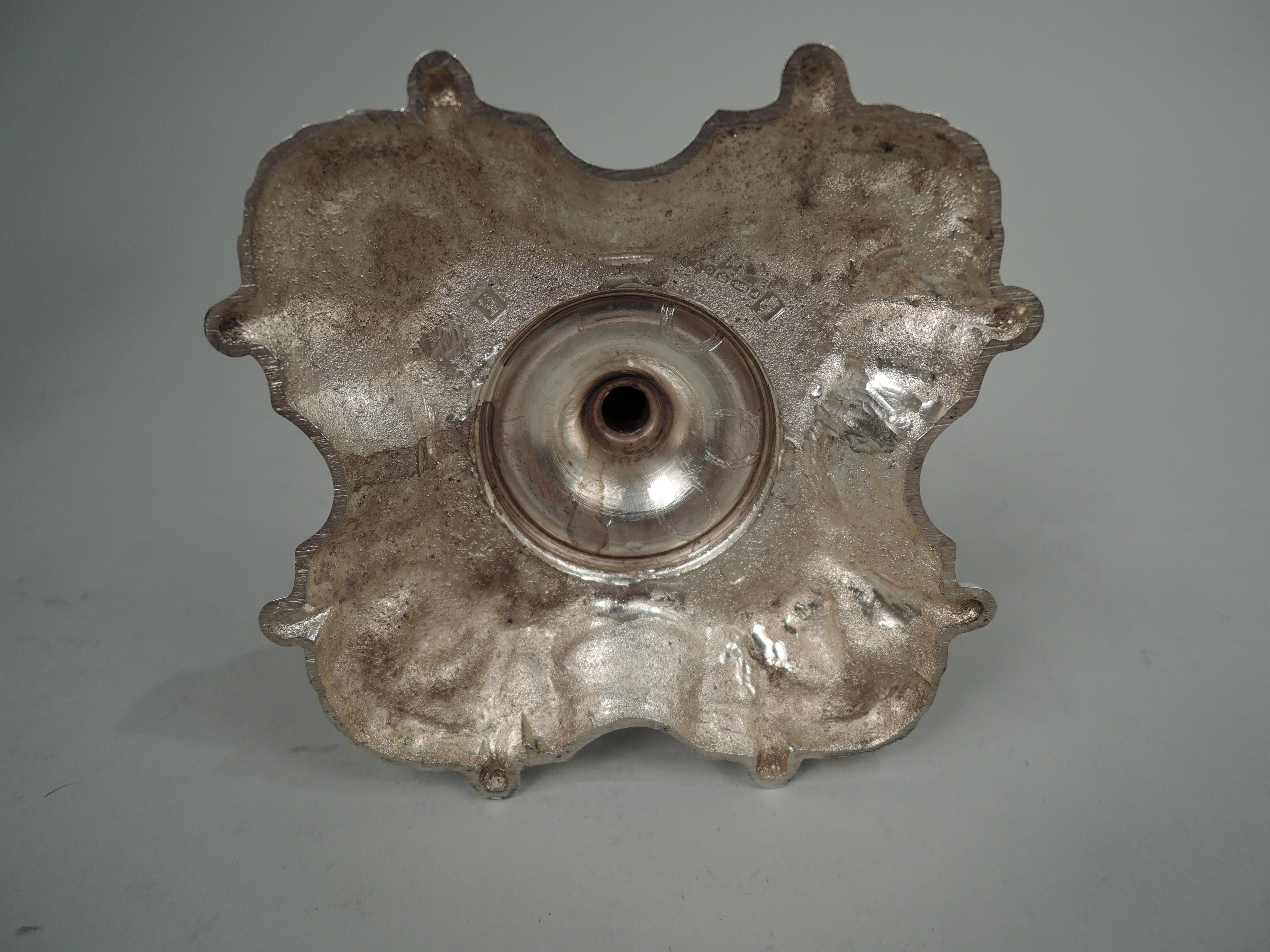 Paire de chandeliers irlandais géorgiens en argent sterling avec coquillage et masque, 1969 en vente 2