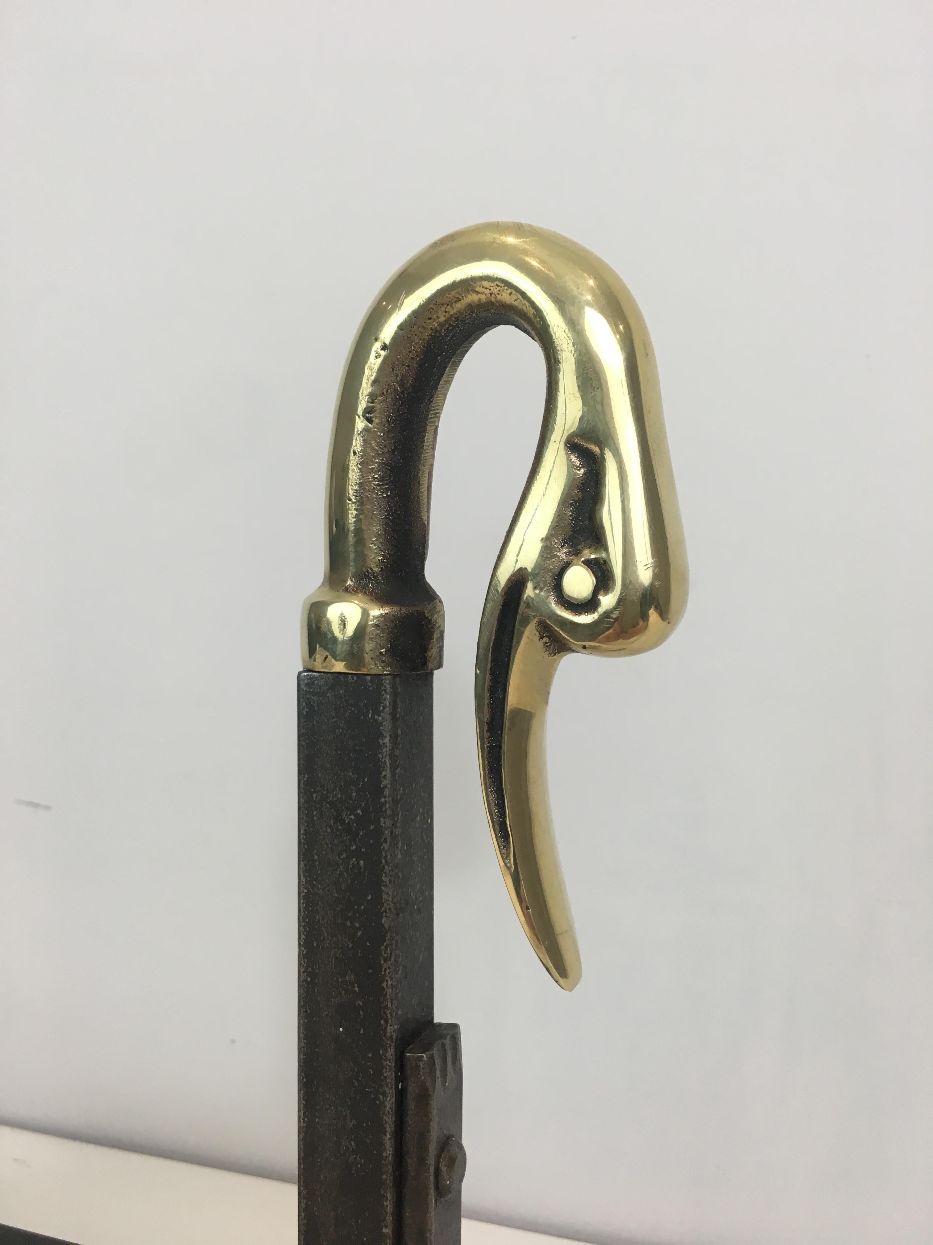 Paire de chenets en fer et bronze à tête de canard, français, vers 1940 en vente 4