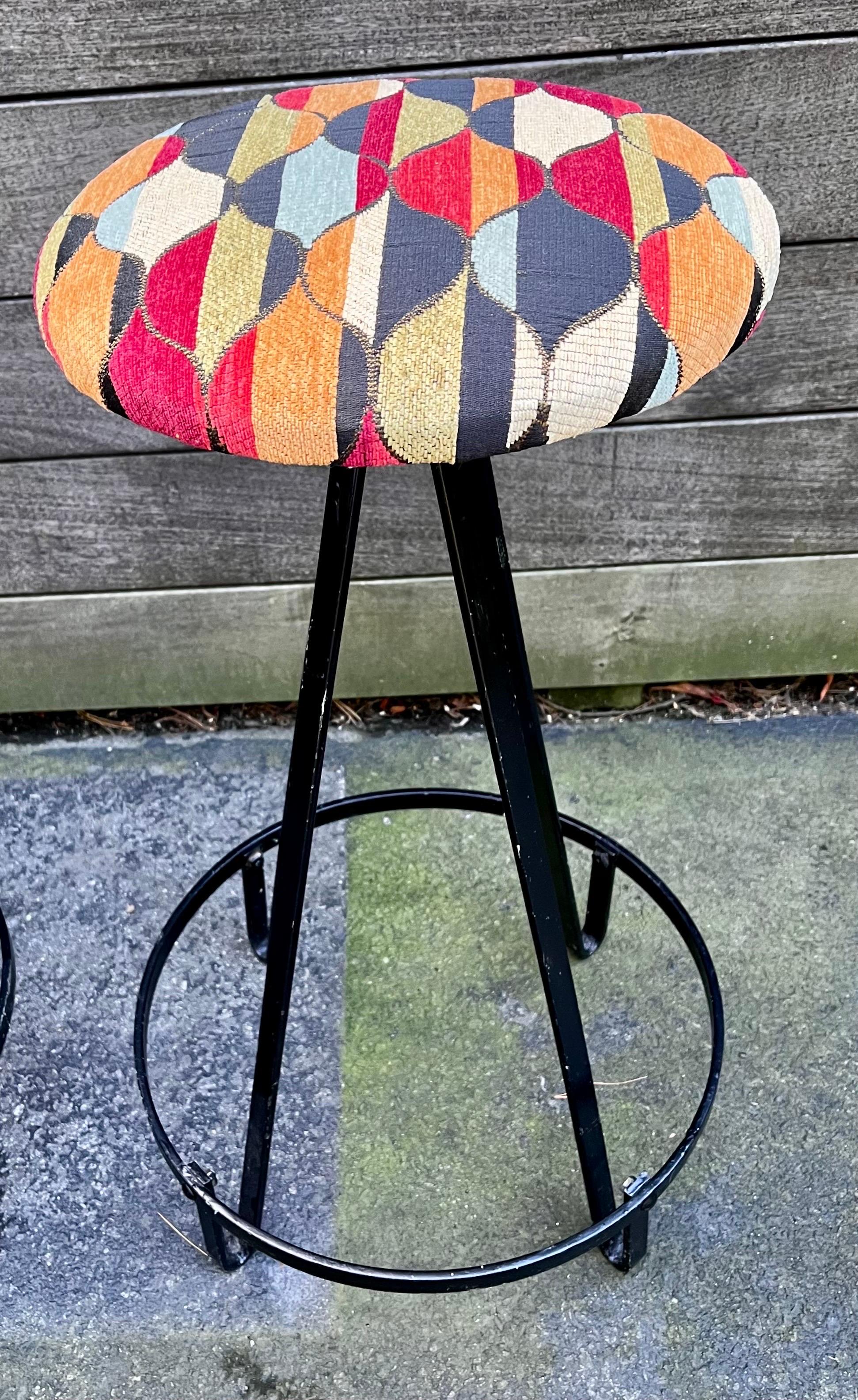 Pair of Iron and Fabric Hairpin Stools in the style of Frederic Weinberg, 1950s In Good Condition For Sale In Philadelphia, PA