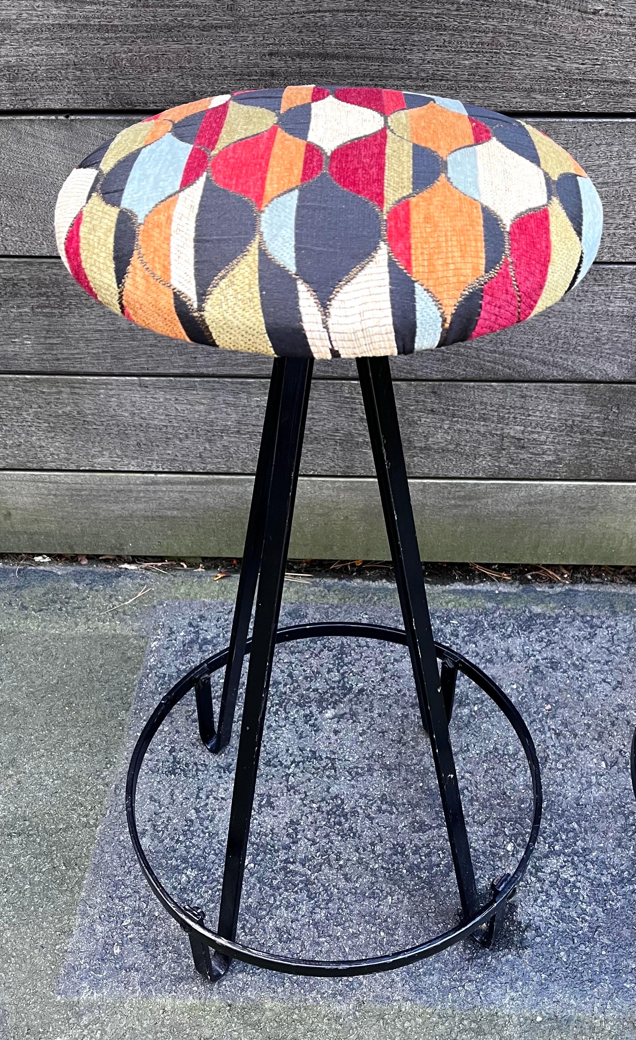 Mid-20th Century Pair of Iron and Fabric Hairpin Stools in the style of Frederic Weinberg, 1950s For Sale
