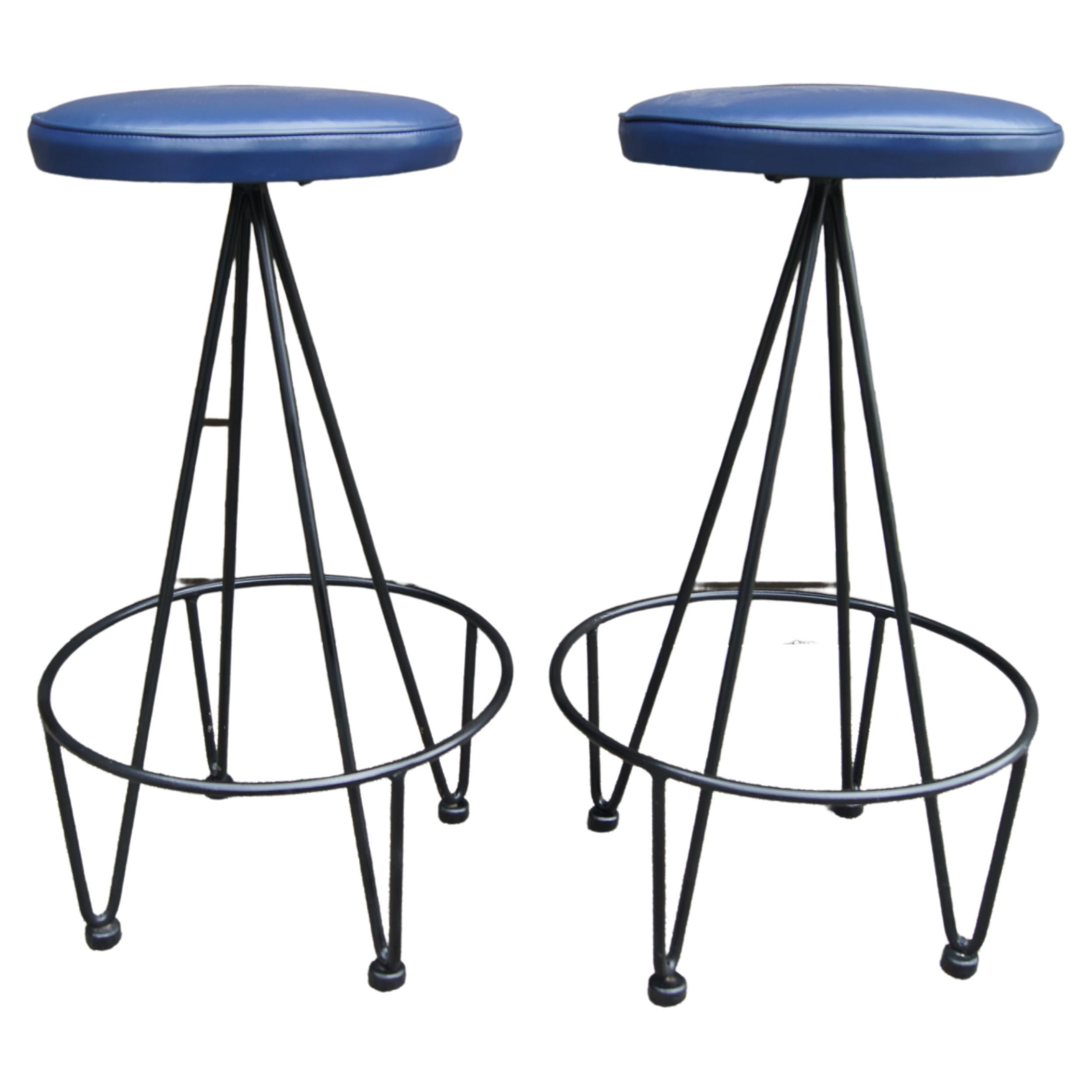 Tabouret de bar en fer et cuir de Frederic Weinberg en vente