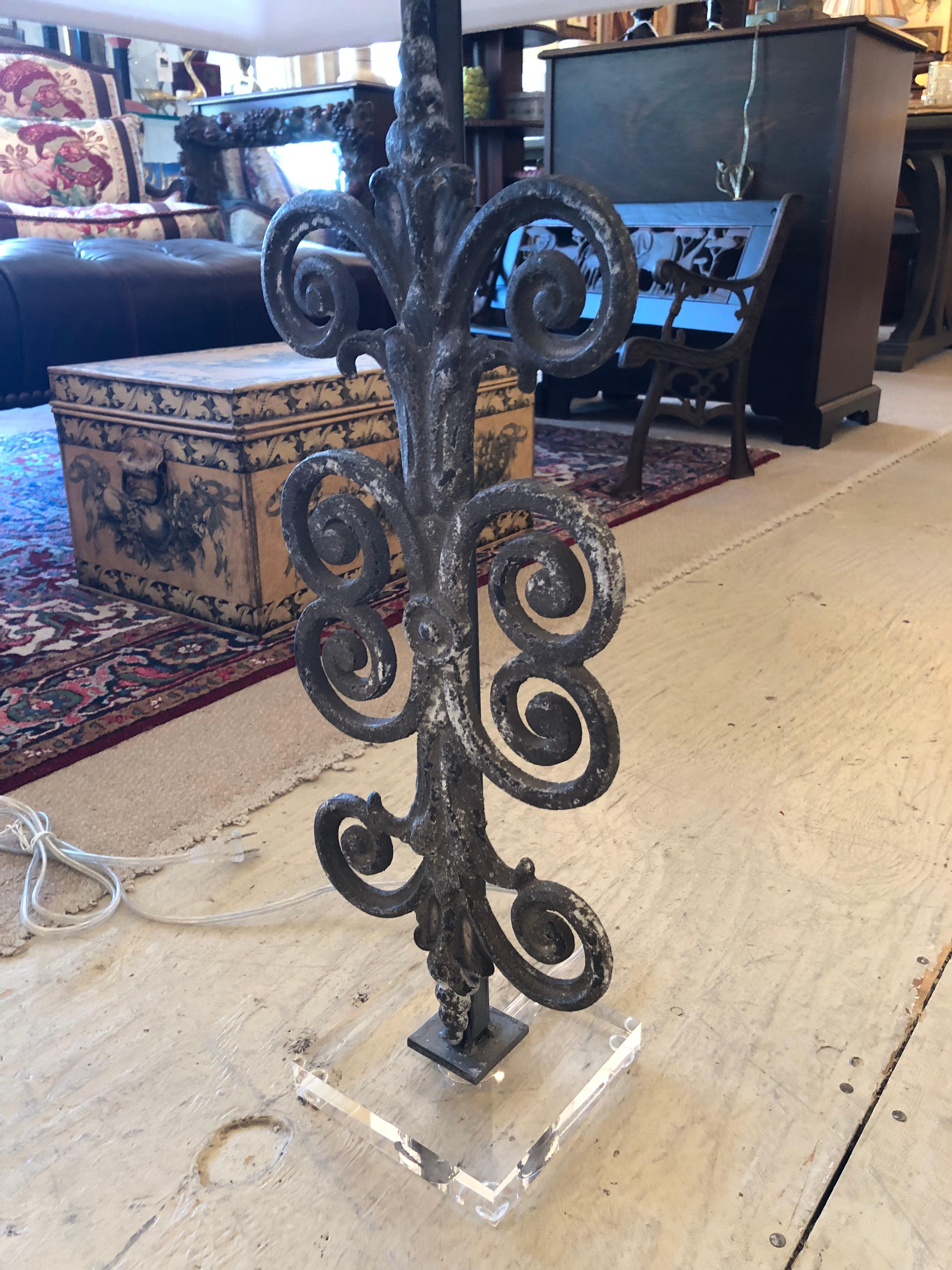 Rustic Pair of Iron Curlicue Filigree Table Lamps For Sale
