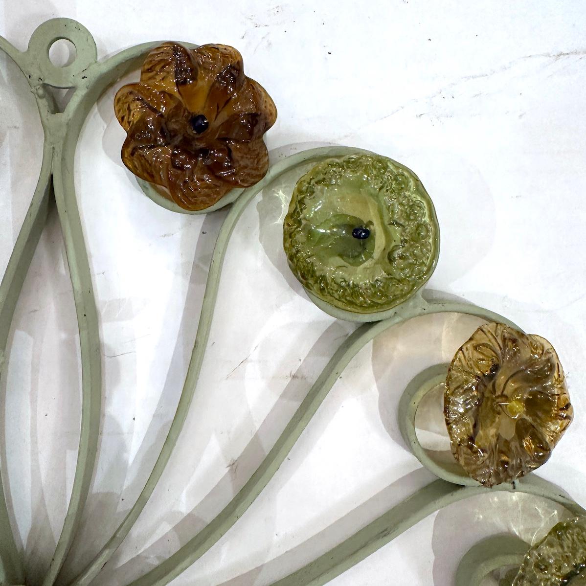 Vetro di Murano Coppia di lampade floreali in ferro in vendita