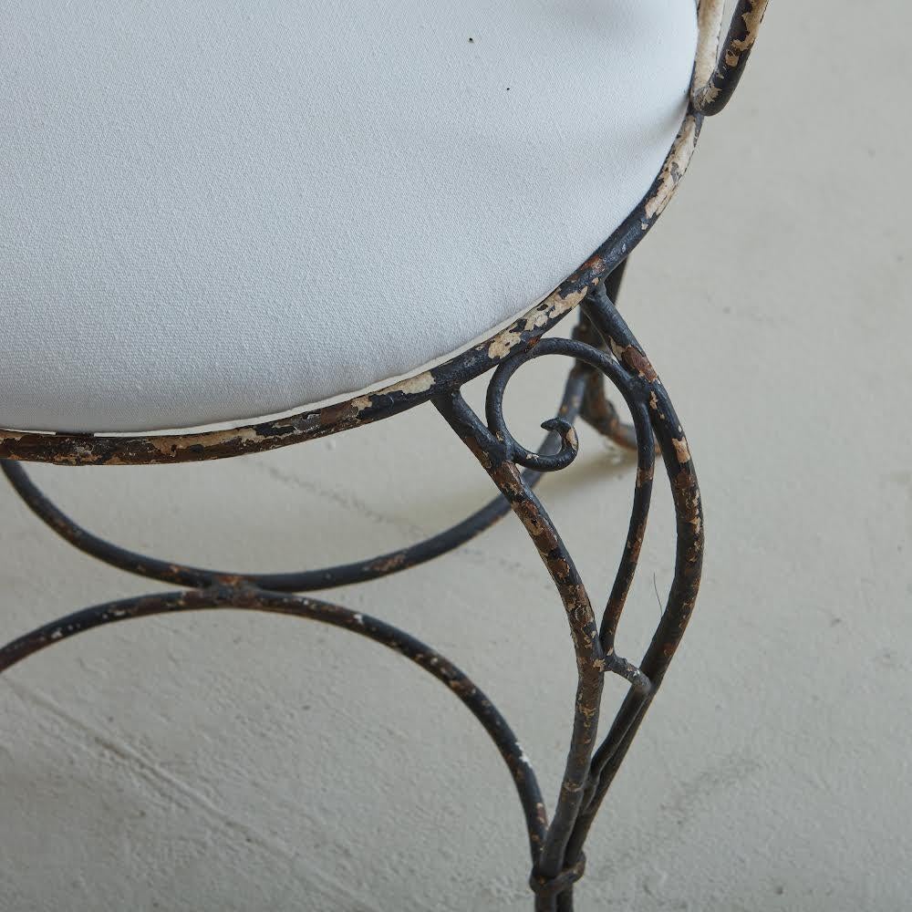 Pair of Iron Frame Garden Chairs in Snowy White Sunbrella Fabric, France 1960s For Sale 10