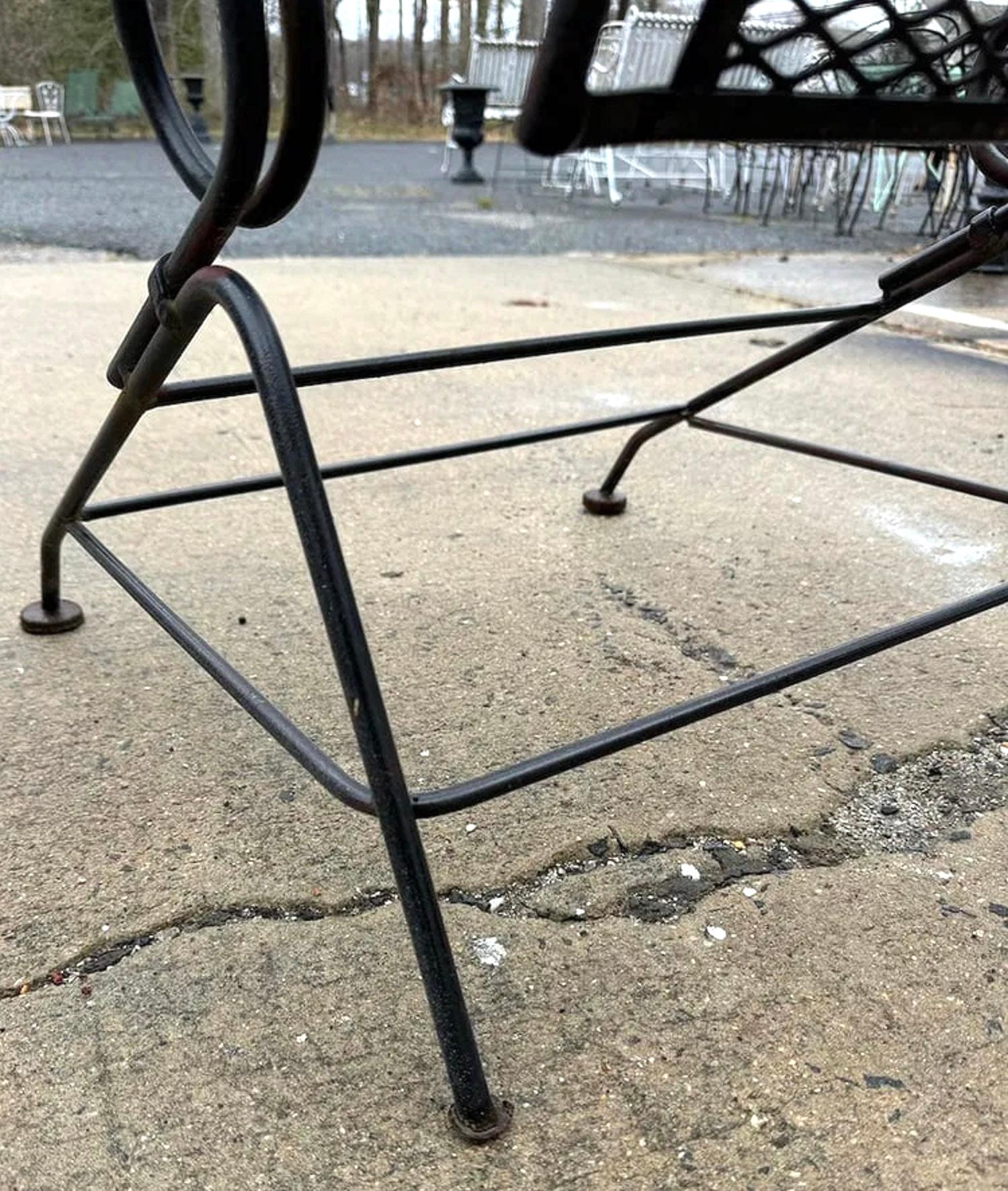 Mid-Century Modern Pair of Iron Garden Spring Chairs For Sale