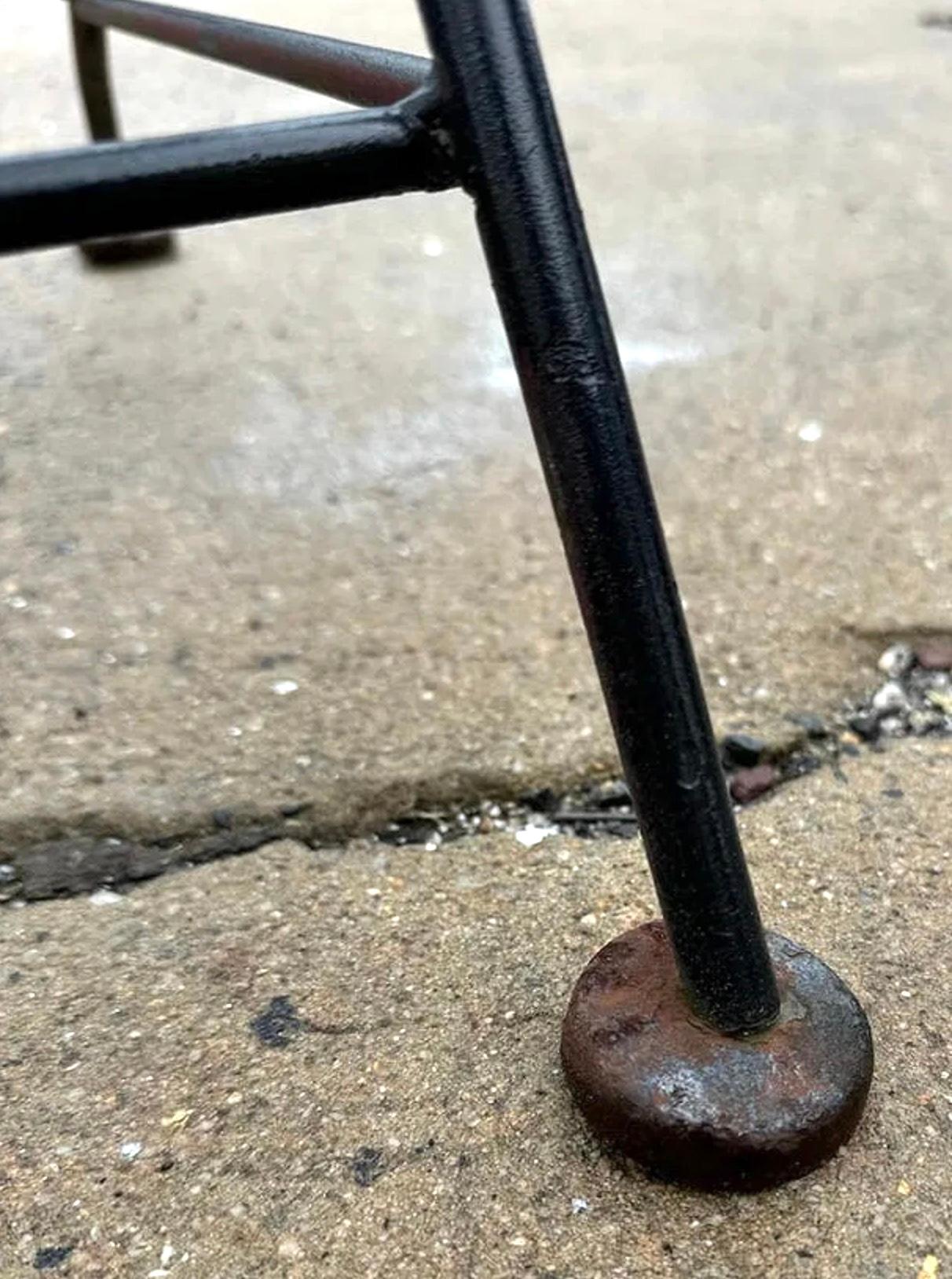 Pair of Iron Garden Spring Chairs For Sale 3
