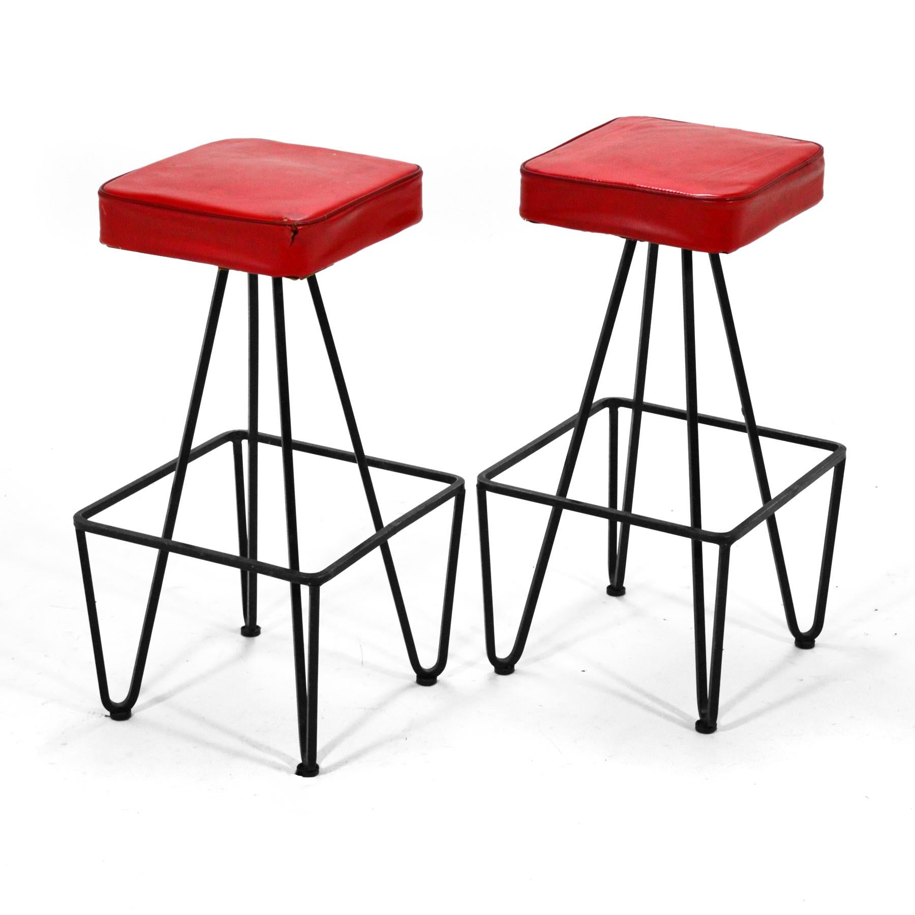 Mid-Century Modern Pair of Iron Stools in the manner of Frederic Weinberg For Sale