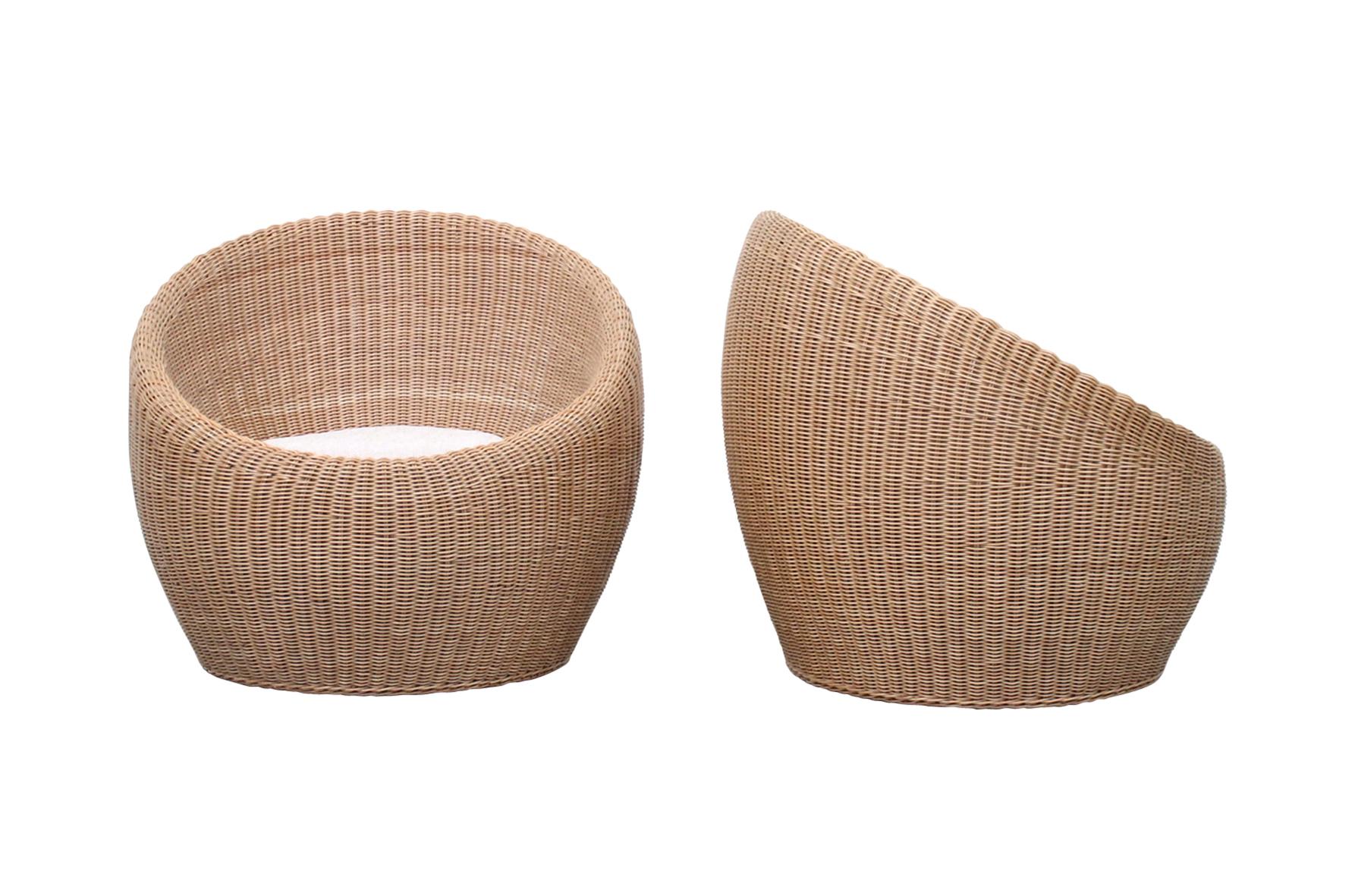 Mid-Century Modern Pair of Isamu Kenmochi Rattan Lounge Chairs