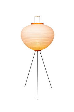 Paire de lampadaires Isamu Noguchi Akari 10A
