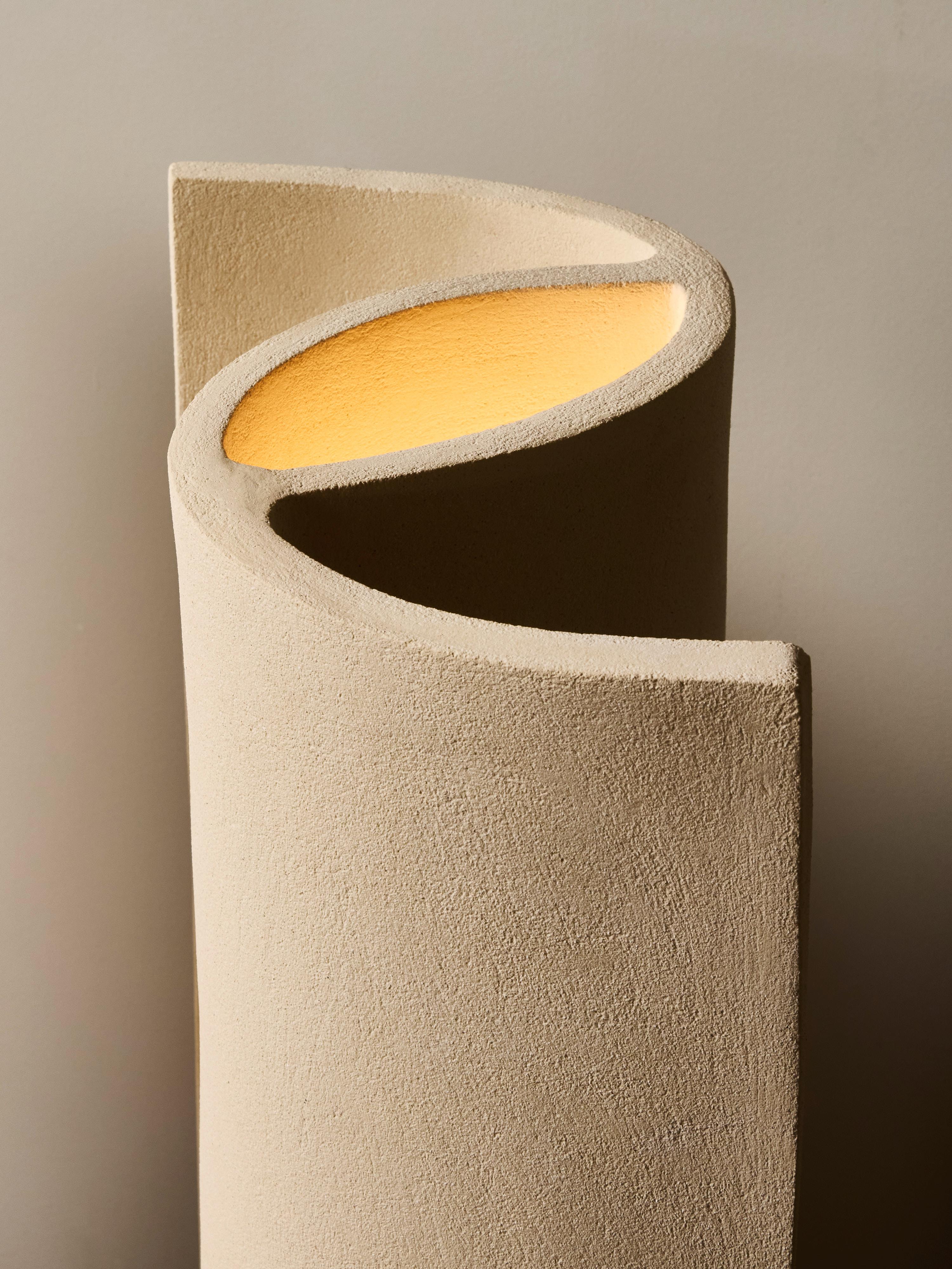 Ein Paar ISIA-Keramik-Tischlampen von Marie Fekroun für Glustin Luminaire (Moderne der Mitte des Jahrhunderts) im Angebot