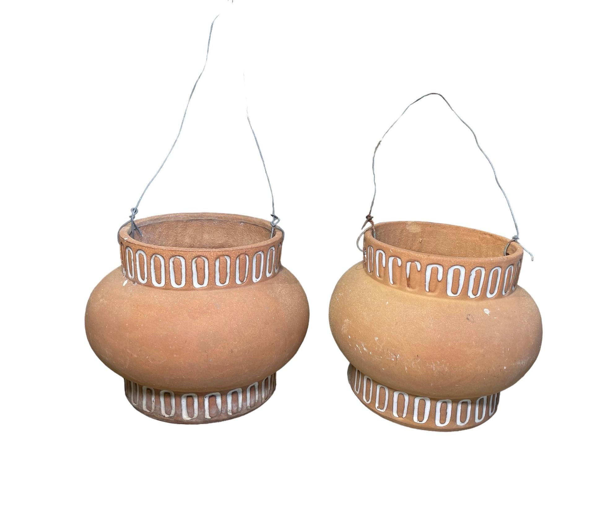 Pair of Isla Del Sol Terracotta Hanging Planters For Sale 7