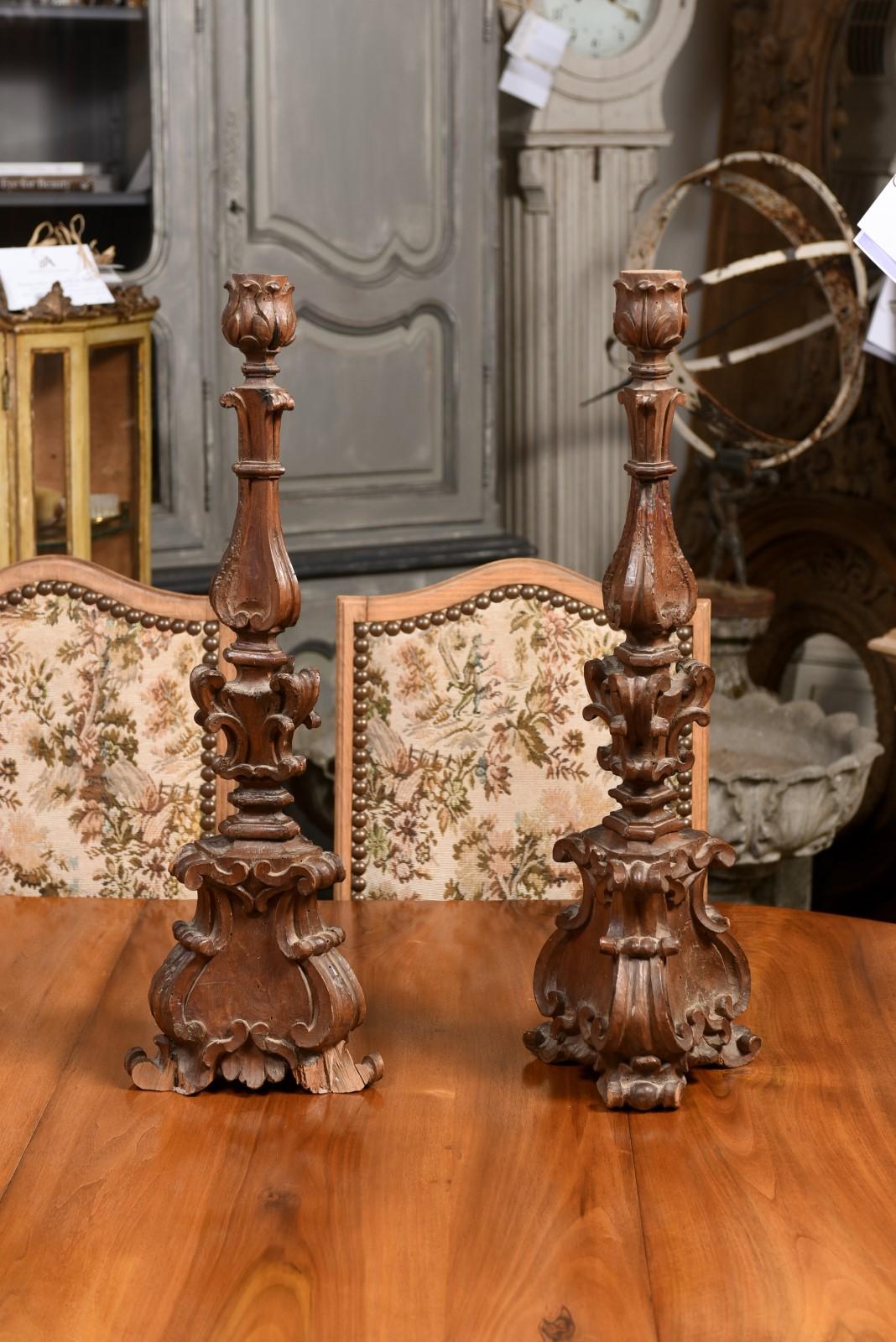 Pair of Italian 17th Century Baroque Period Altar Candlesticks with Carved Décor For Sale 6