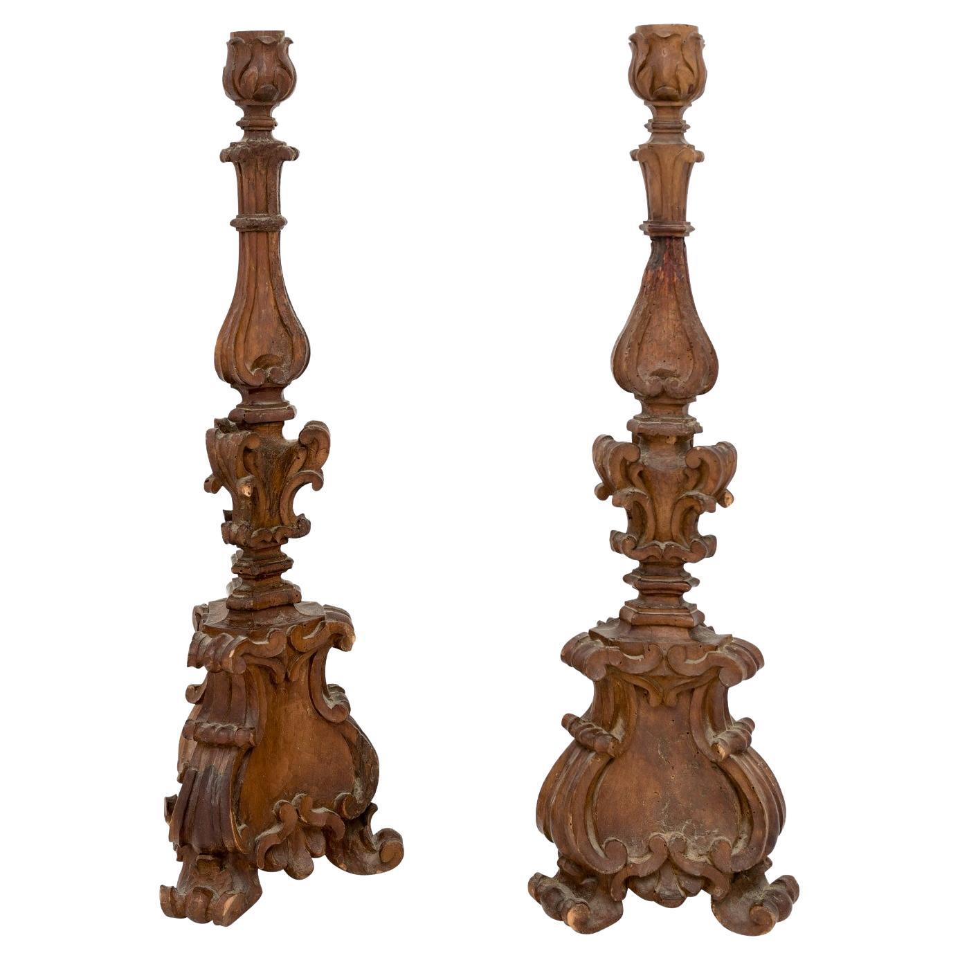 Pair of Italian 17th Century Baroque Period Altar Candlesticks with Carved Décor For Sale