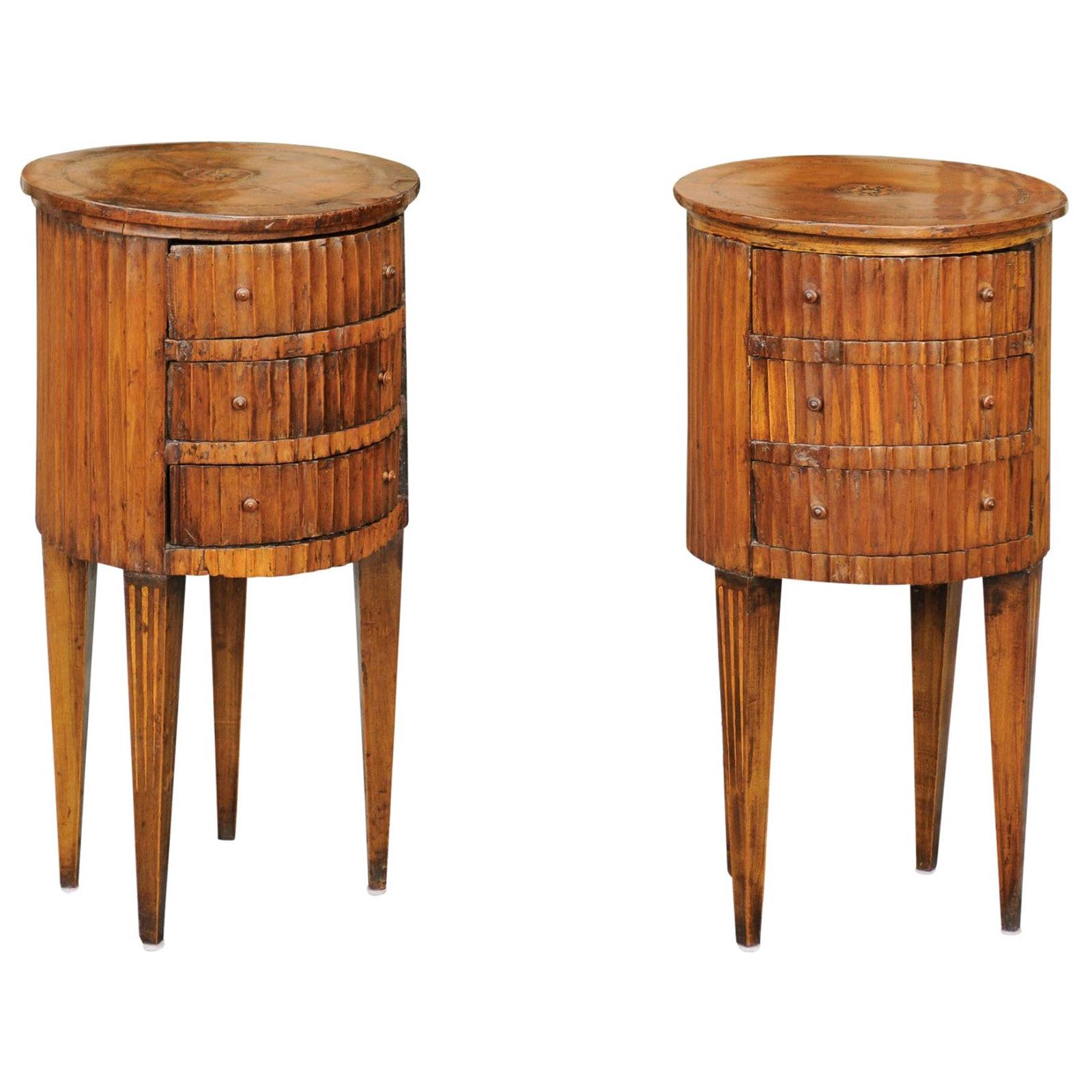 Pair of Italian 1820s Neoclassical Fluted End Tables with Marquetry Decor