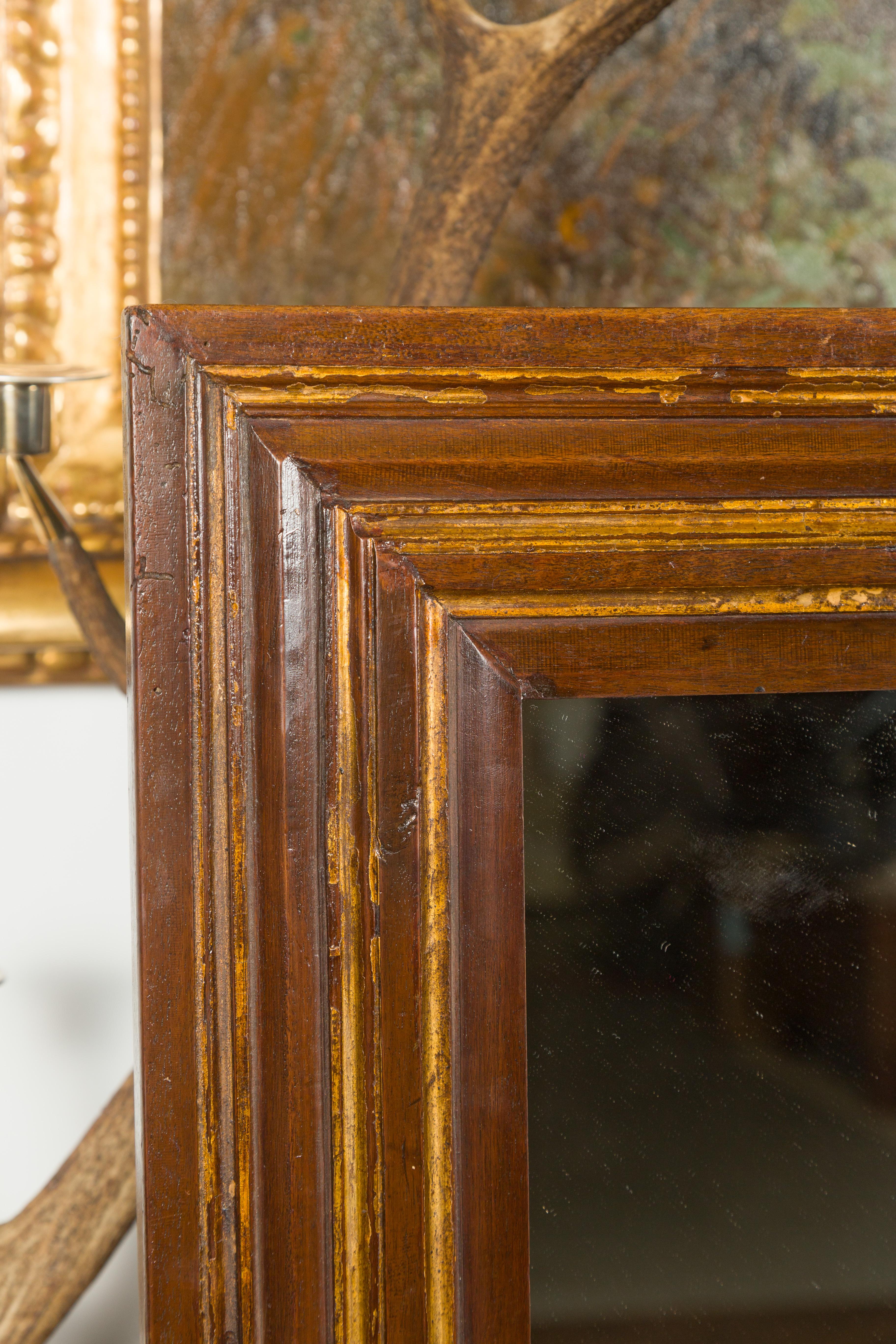 Pair of Italian 1820s Walnut Rectangular Brown Mirrors with Gilded Accents 4