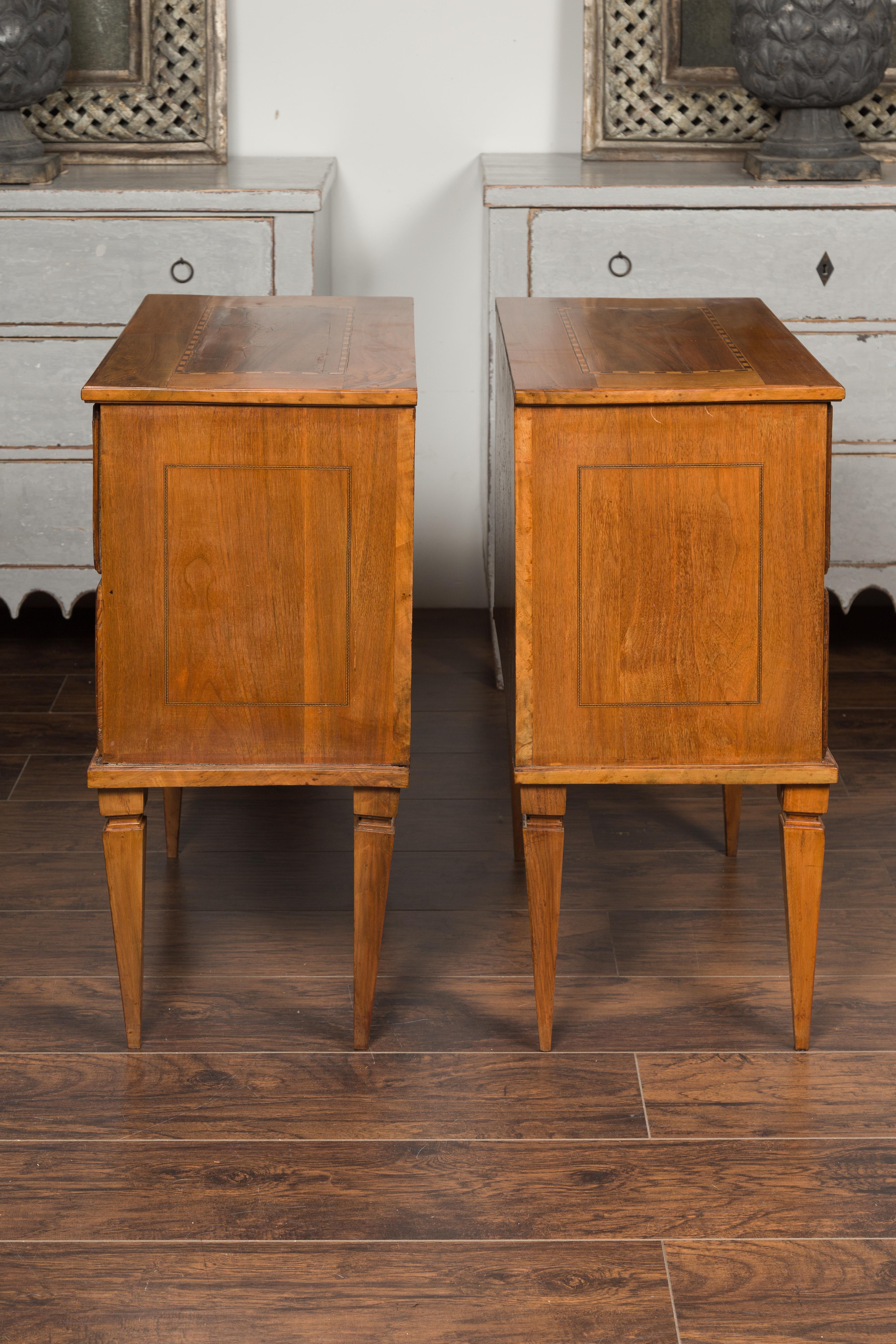 Pair of Italian 1850s Neoclassical Style Walnut Two-Drawer Commodes with Inlay 13