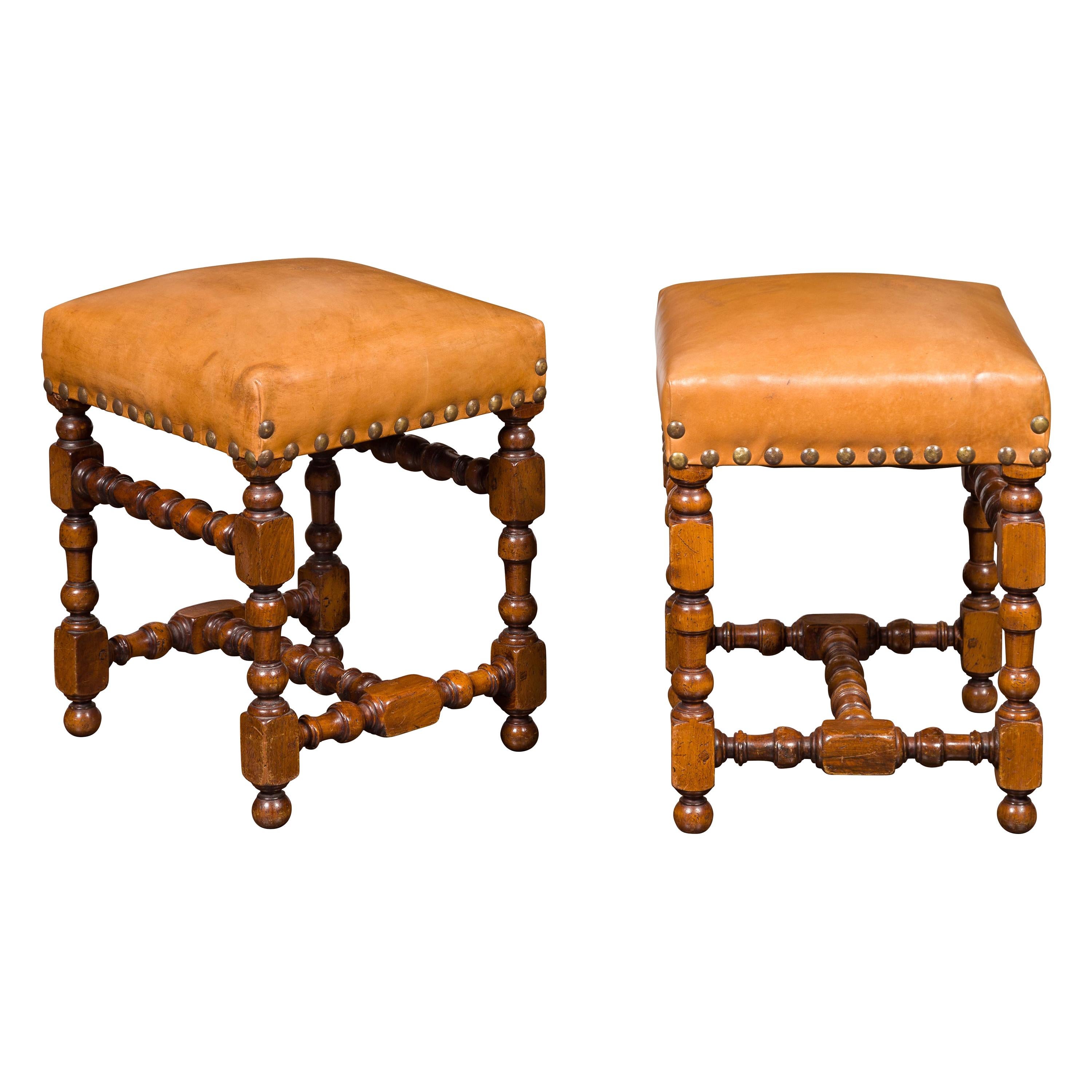 Pair of Italian 1850s Walnut Stools with Leather Top, Turned Legs and Stretcher